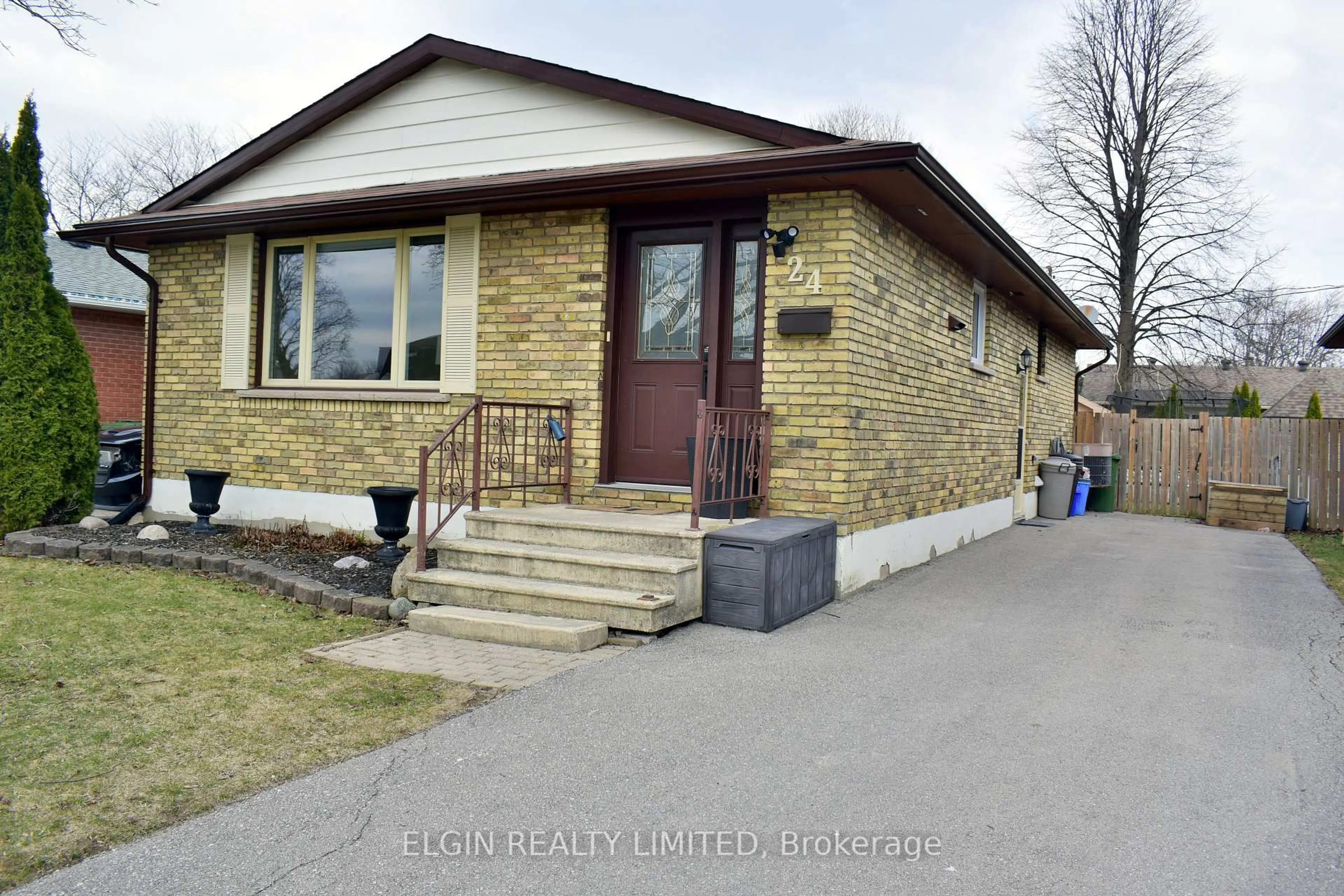Home with brick exterior material, street for 24 Dyer St, St. Thomas Ontario N5R 5K3