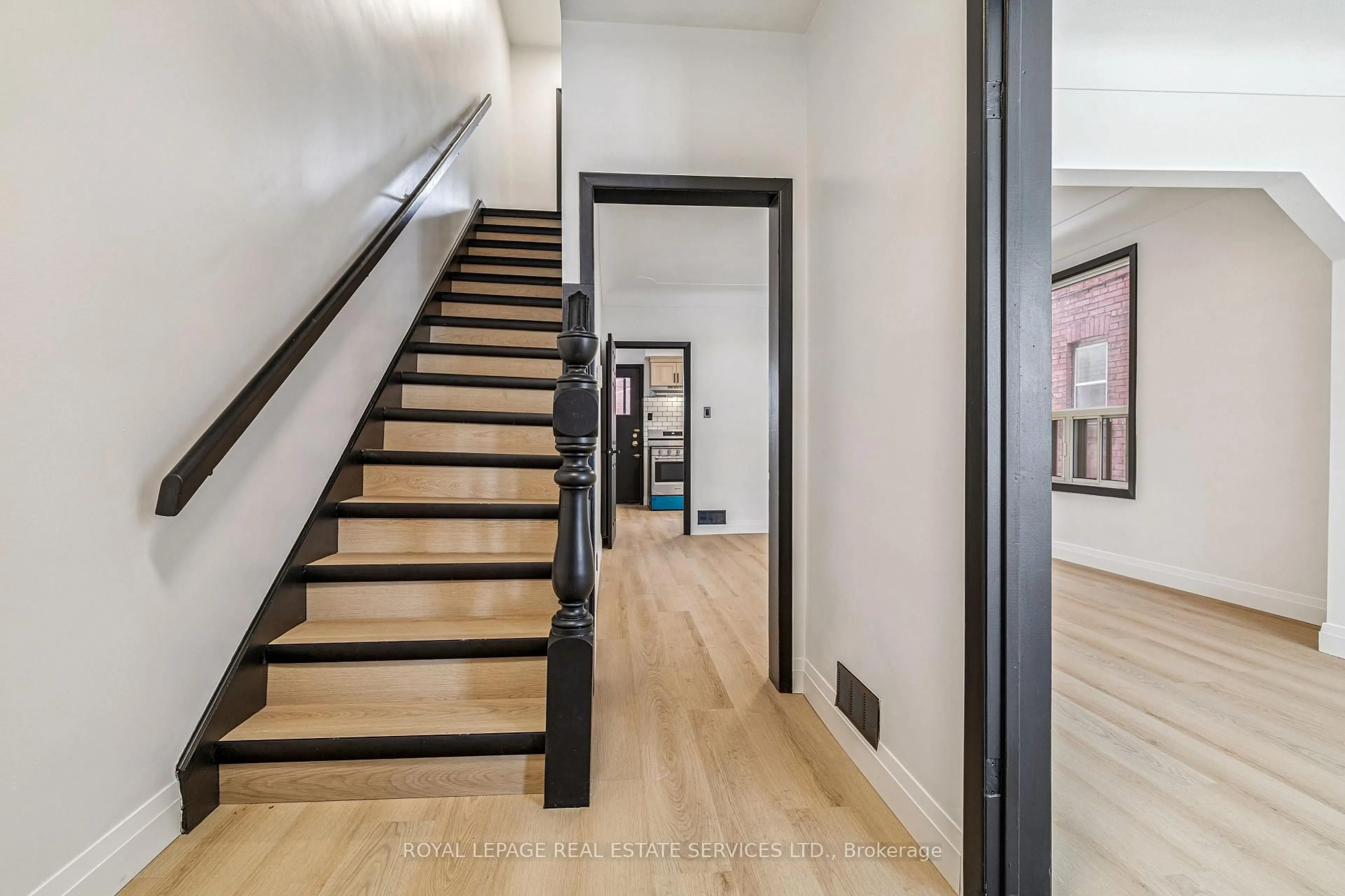 Unknown for 83 Barnesdale Ave, Hamilton Ontario L8L 6S2