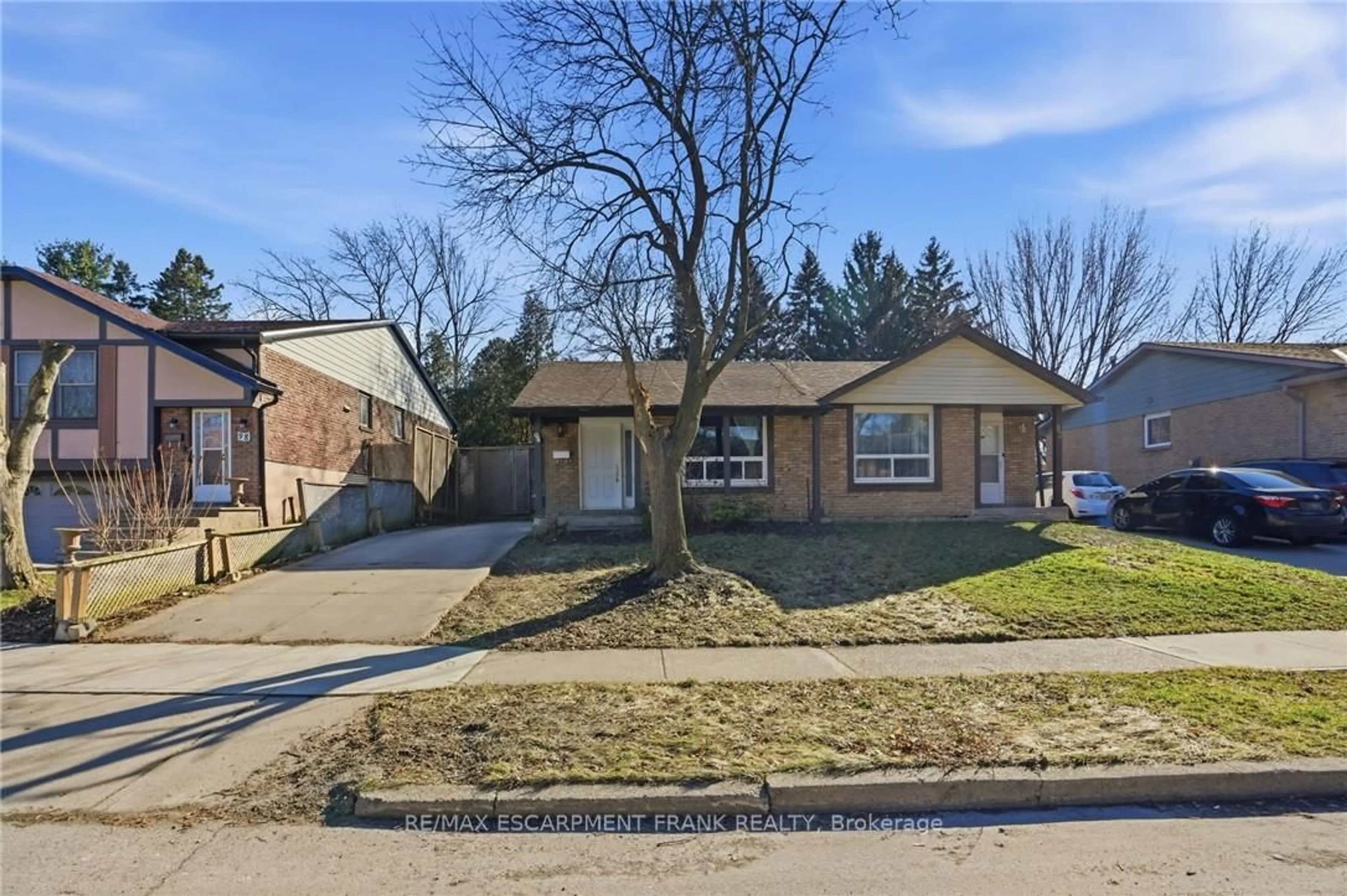 Home with brick exterior material, street for 94 WENDOVER Dr, Hamilton Ontario L9C 5X5