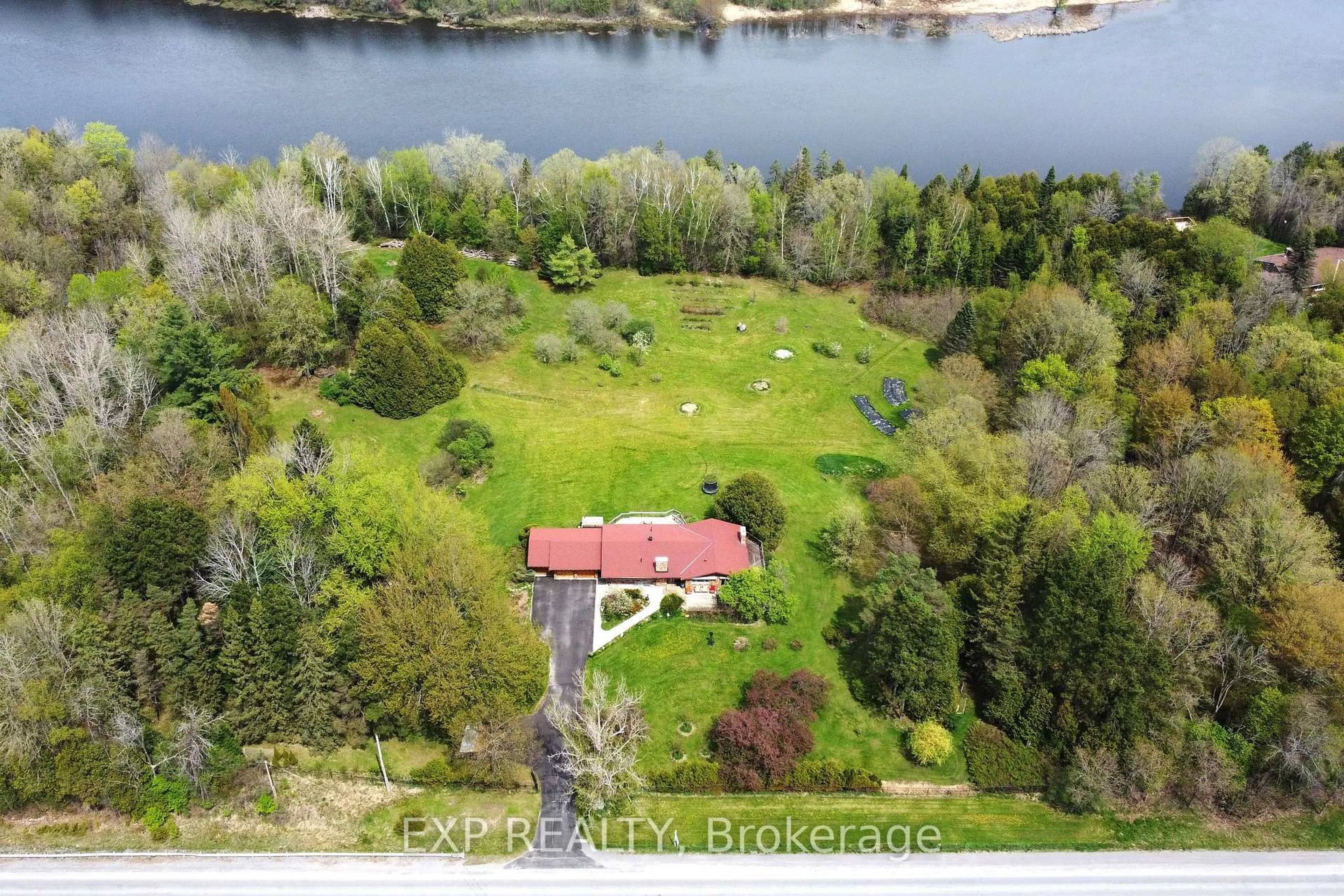 A pic from outside/outdoor area/front of a property/back of a property/a pic from drone, water/lake/river/ocean view for 4802 County Road 29 Rd, Almonte Ontario K0A 1A0