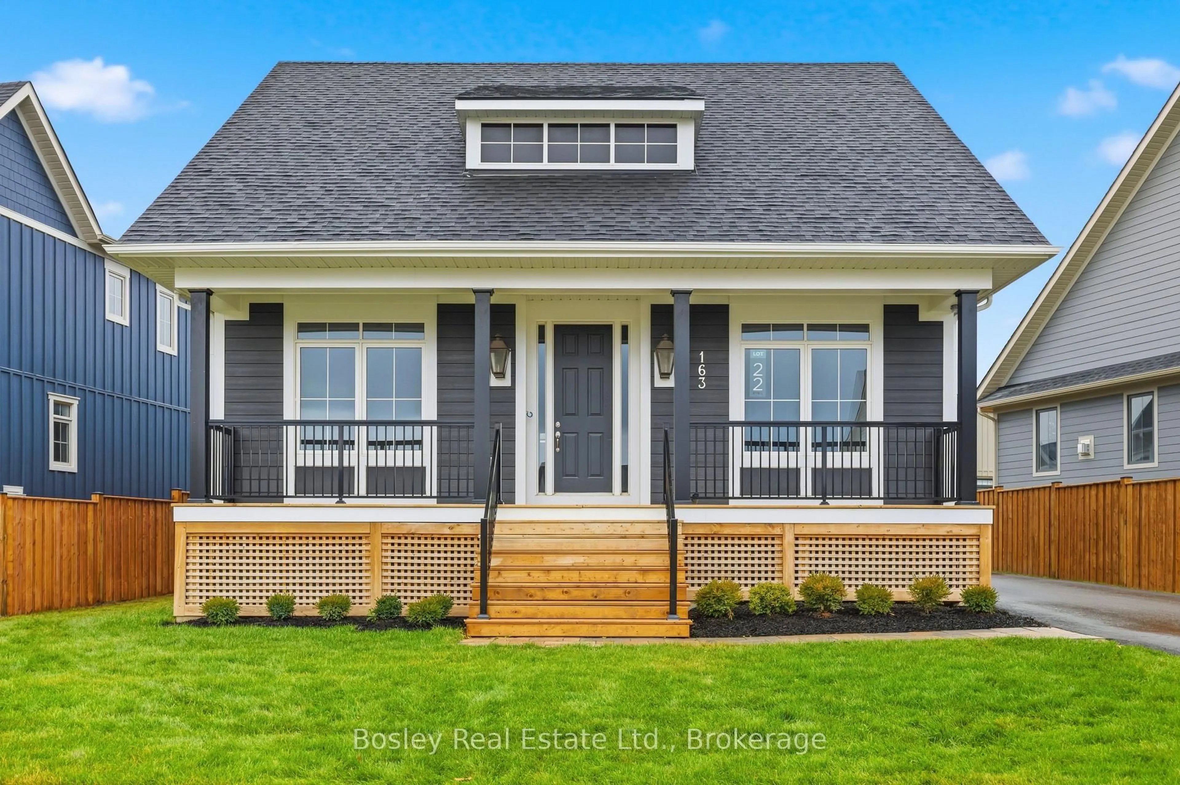 Home with vinyl exterior material, street for 163 SUGAR MAPLE St, Blue Mountains Ontario L9Y 0Z3