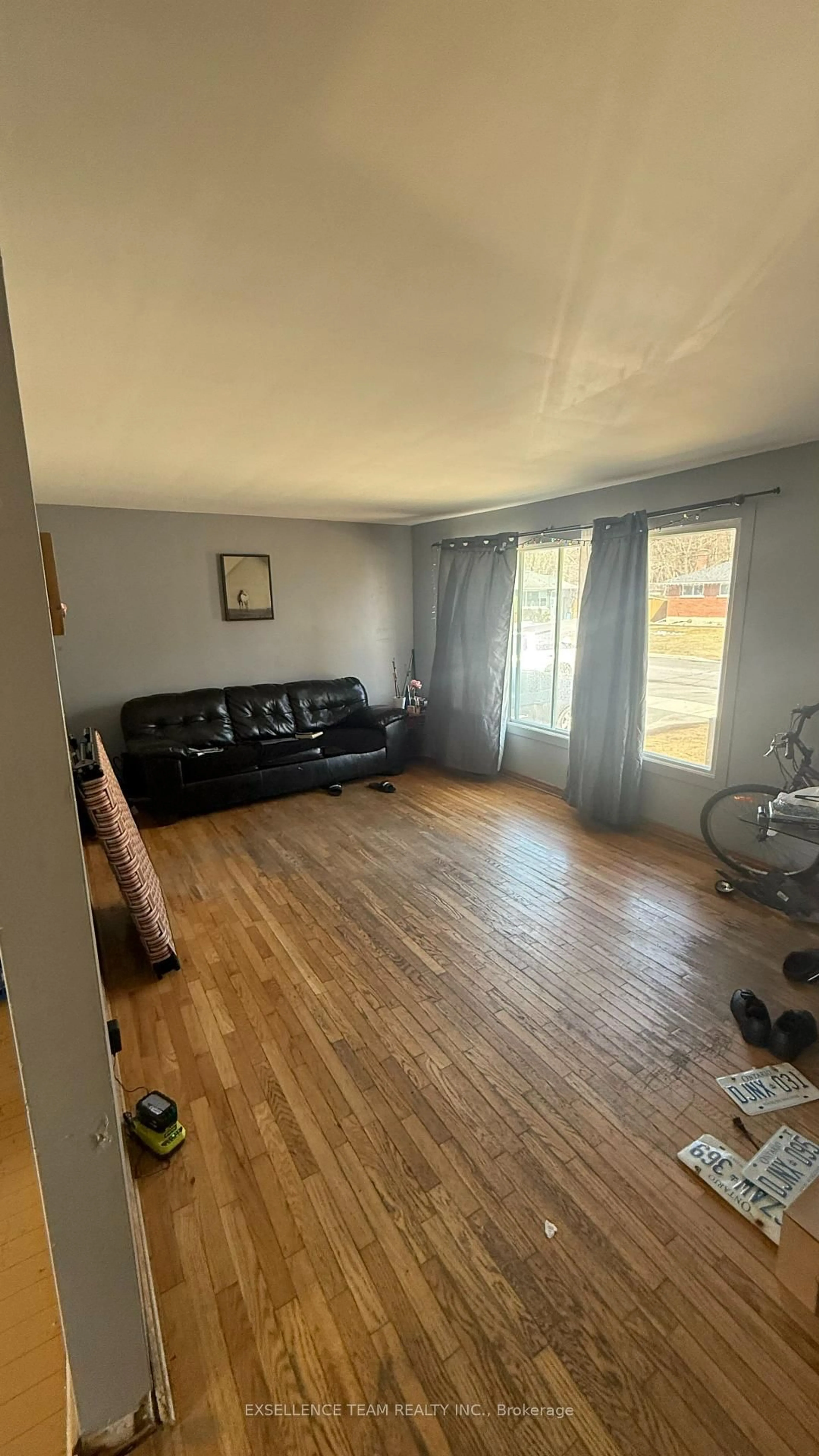 A pic of a room for 546 Joyce St, Cornwall Ontario K6J 1Y2