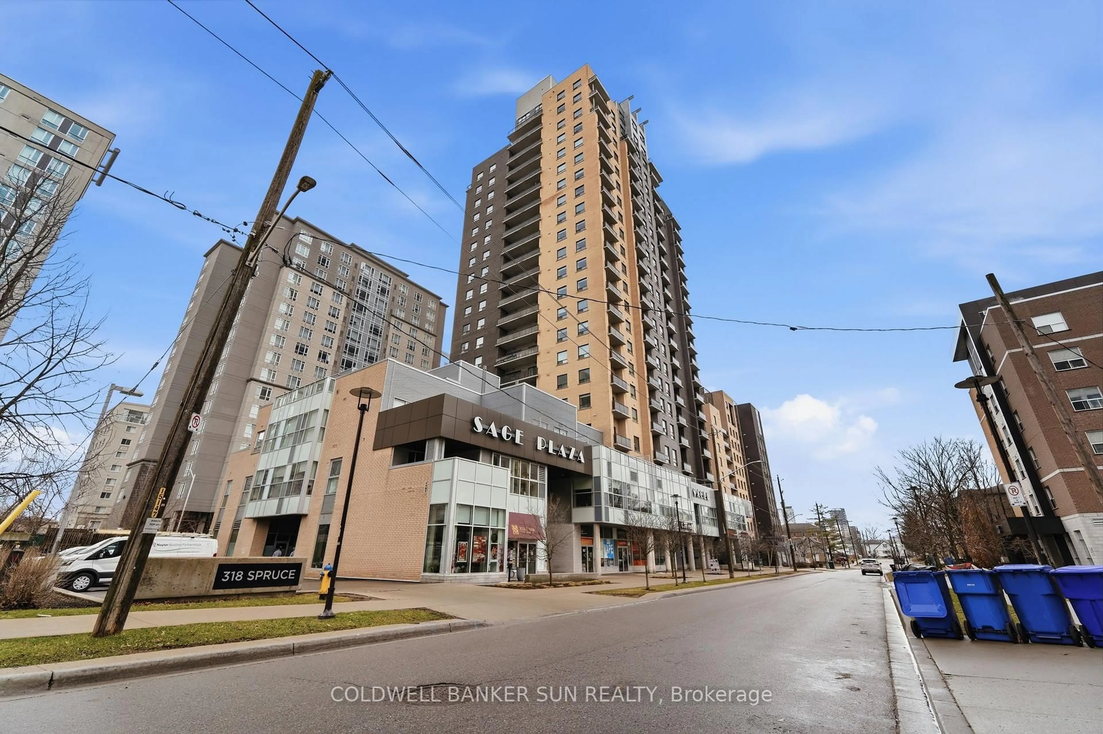 Indoor foyer for 318 Spruce St #1308, Waterloo Ontario N2L 3M7