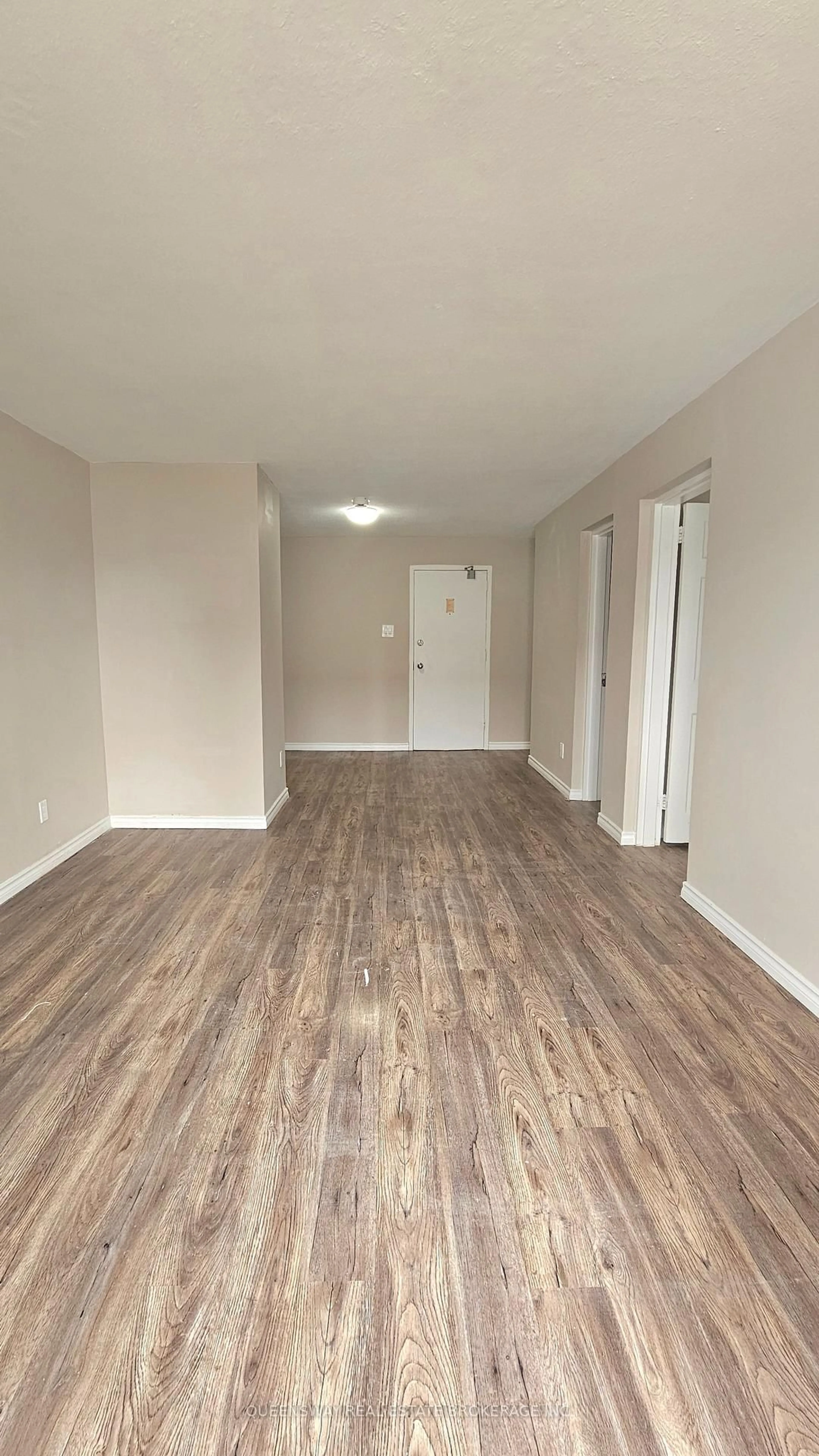 A pic of a room for 633 Barber Ave #9, North Perth Ontario N4W 1S4