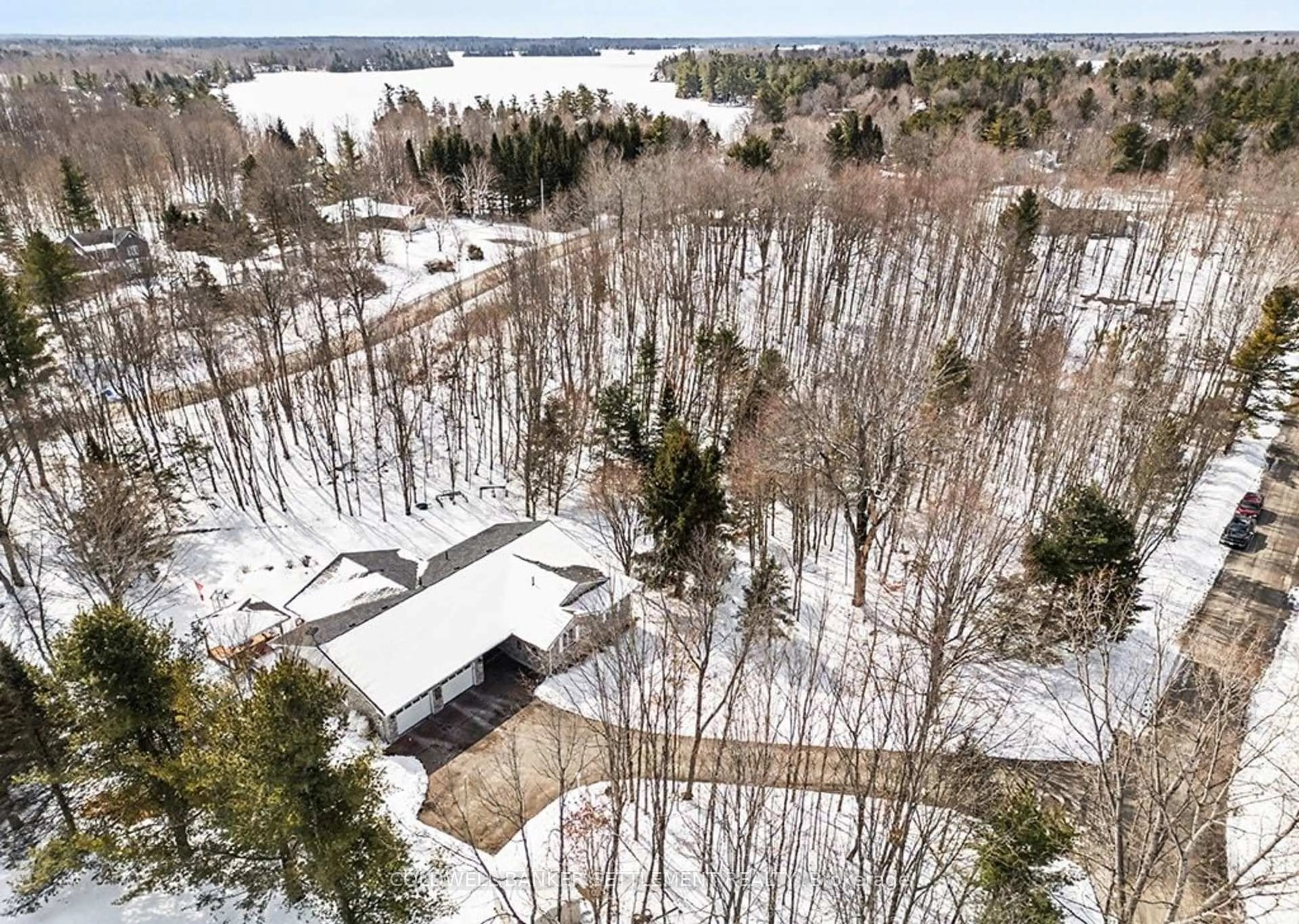 A pic from outside/outdoor area/front of a property/back of a property/a pic from drone, water/lake/river/ocean view for 153 Mclaren Dr, Perth Ontario K7H 0H1