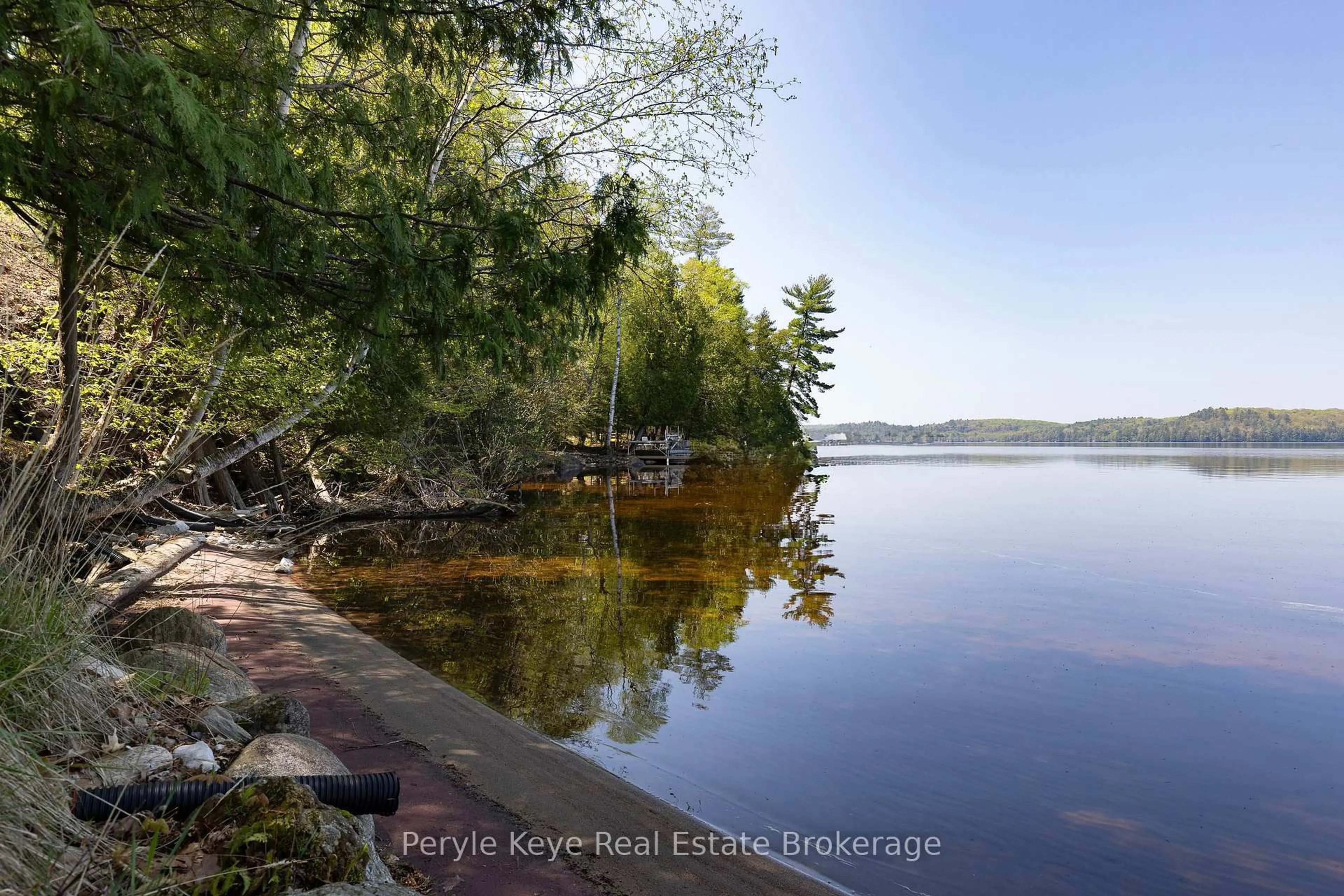 Patio, water/lake/river/ocean view for 200 Edgemere Rd, Huntsville Ontario P0B 1L0