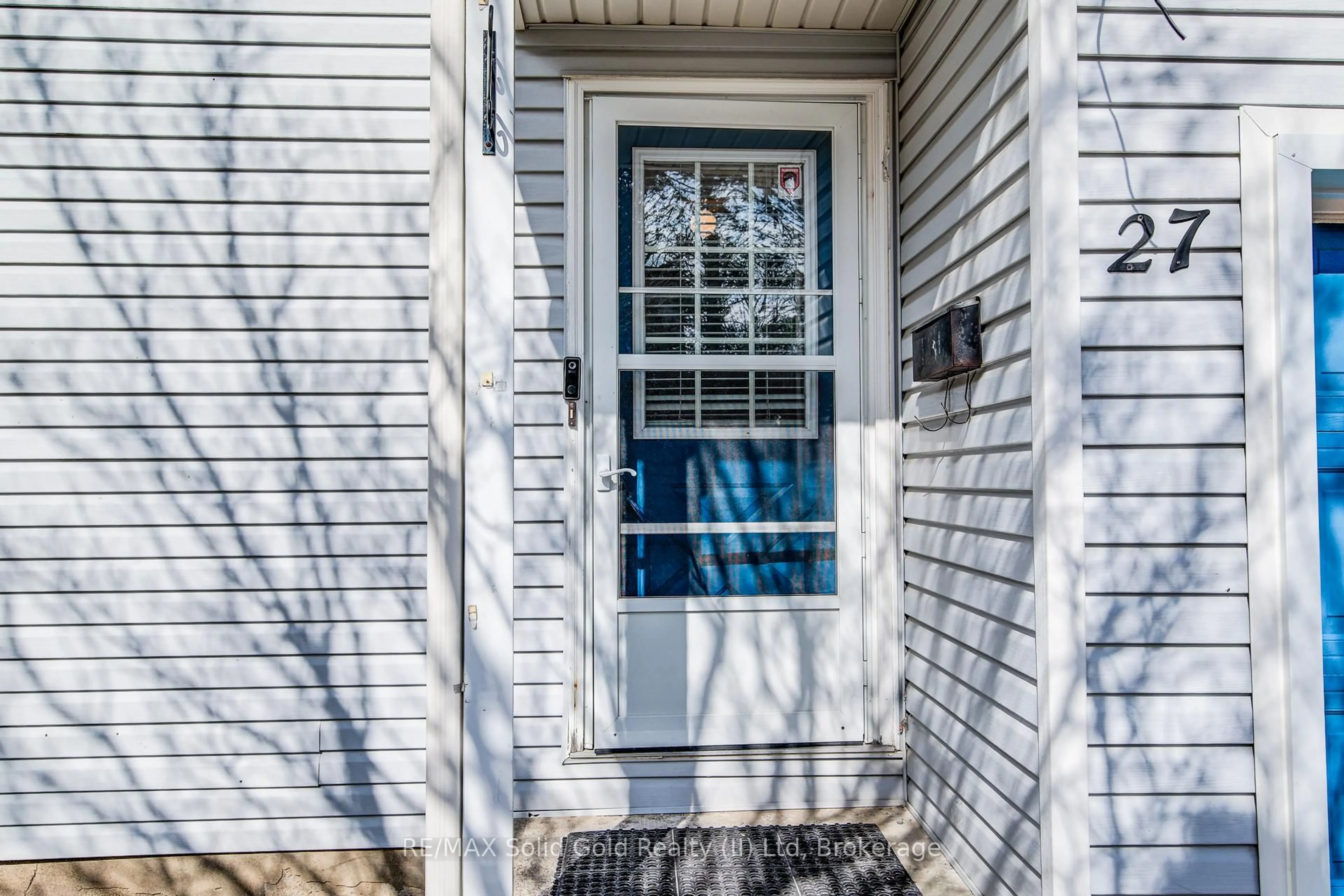 Home with vinyl exterior material, street for 90 Mooregate Cres, Kitchener Ontario N2M 5P7