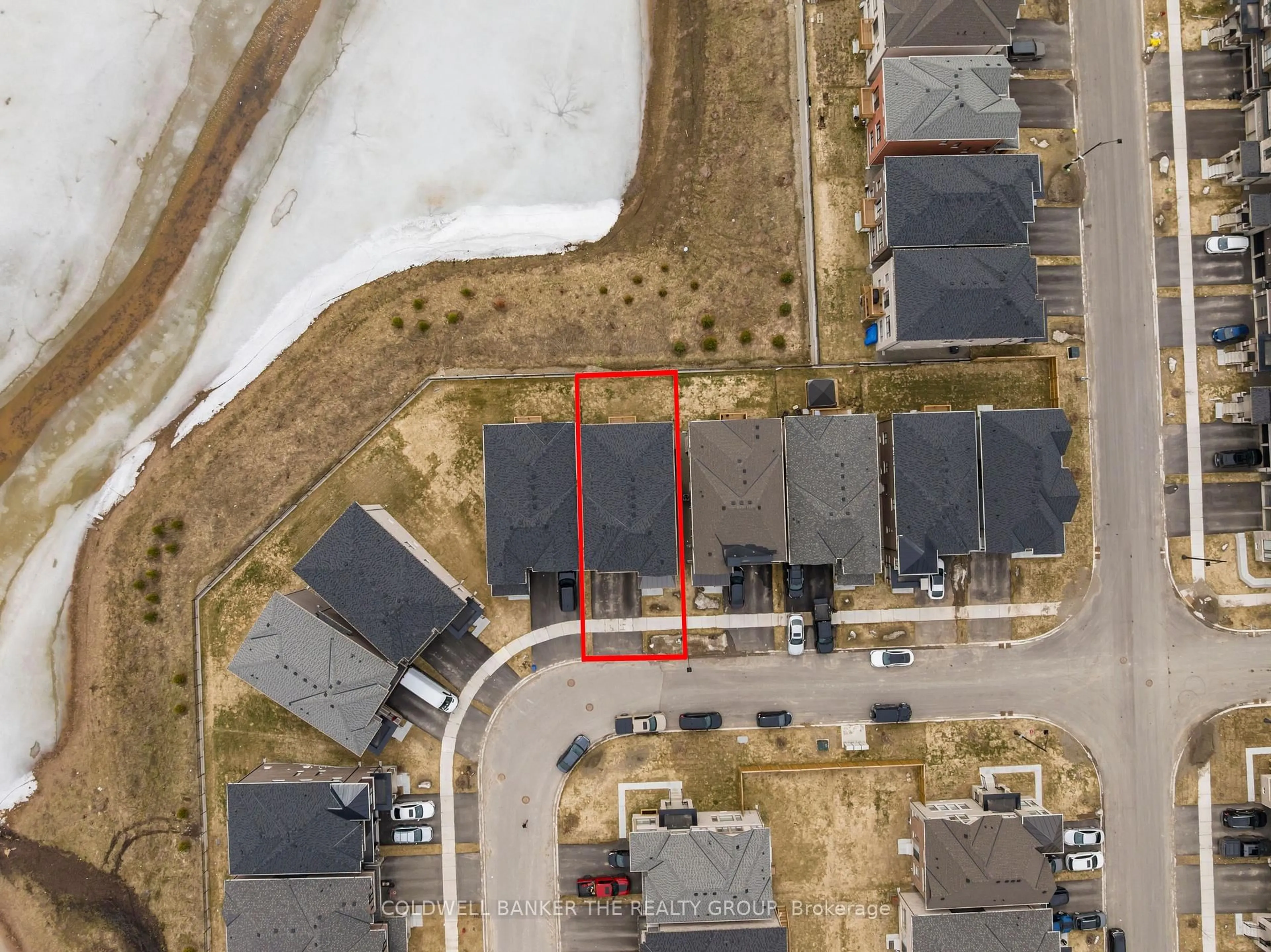 A pic from outside/outdoor area/front of a property/back of a property/a pic from drone, street for 97 Gibson Dr, Erin Ontario N0B 1T0