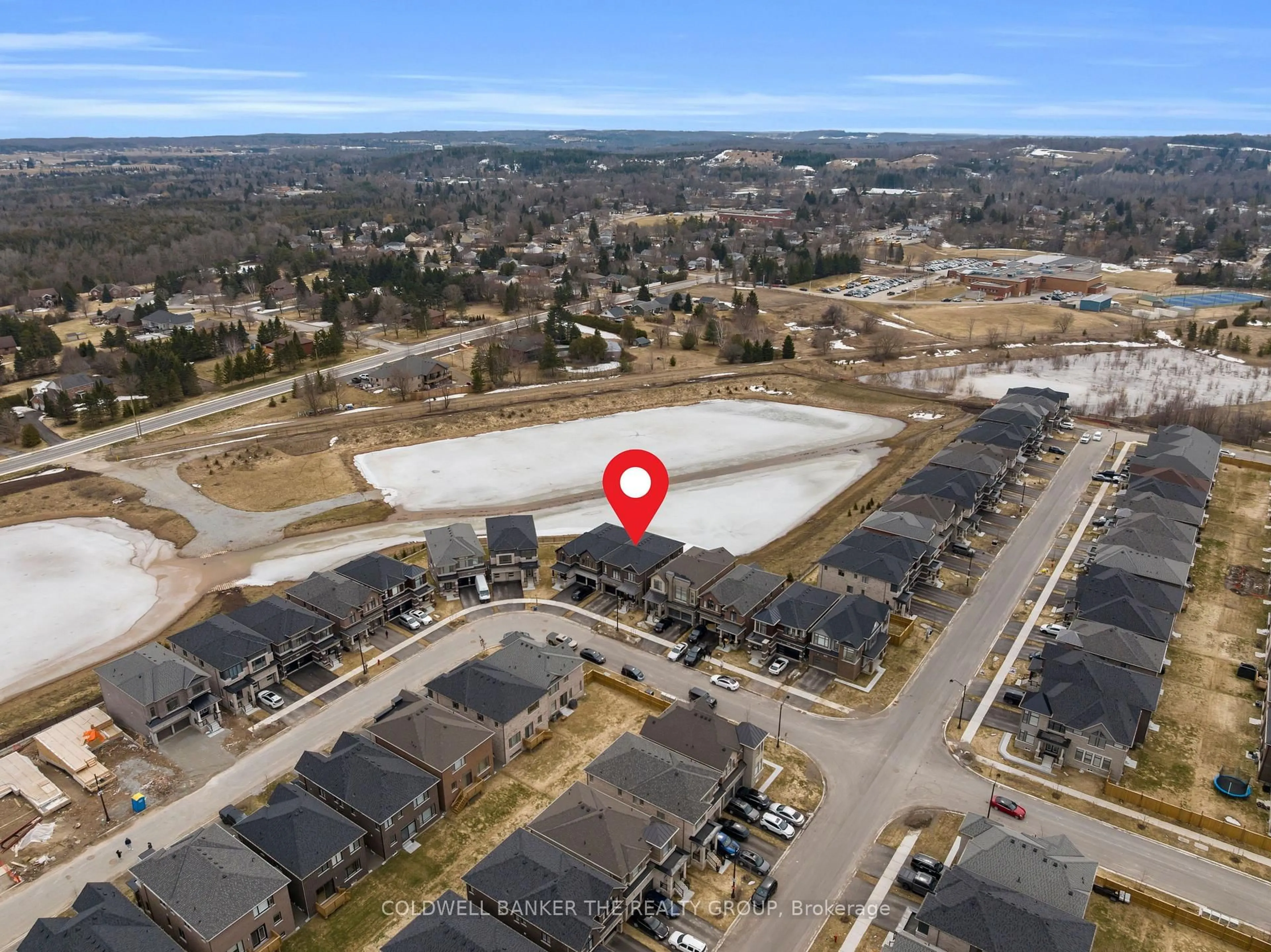 A pic from outside/outdoor area/front of a property/back of a property/a pic from drone, unknown for 97 Gibson Dr, Erin Ontario N0B 1T0