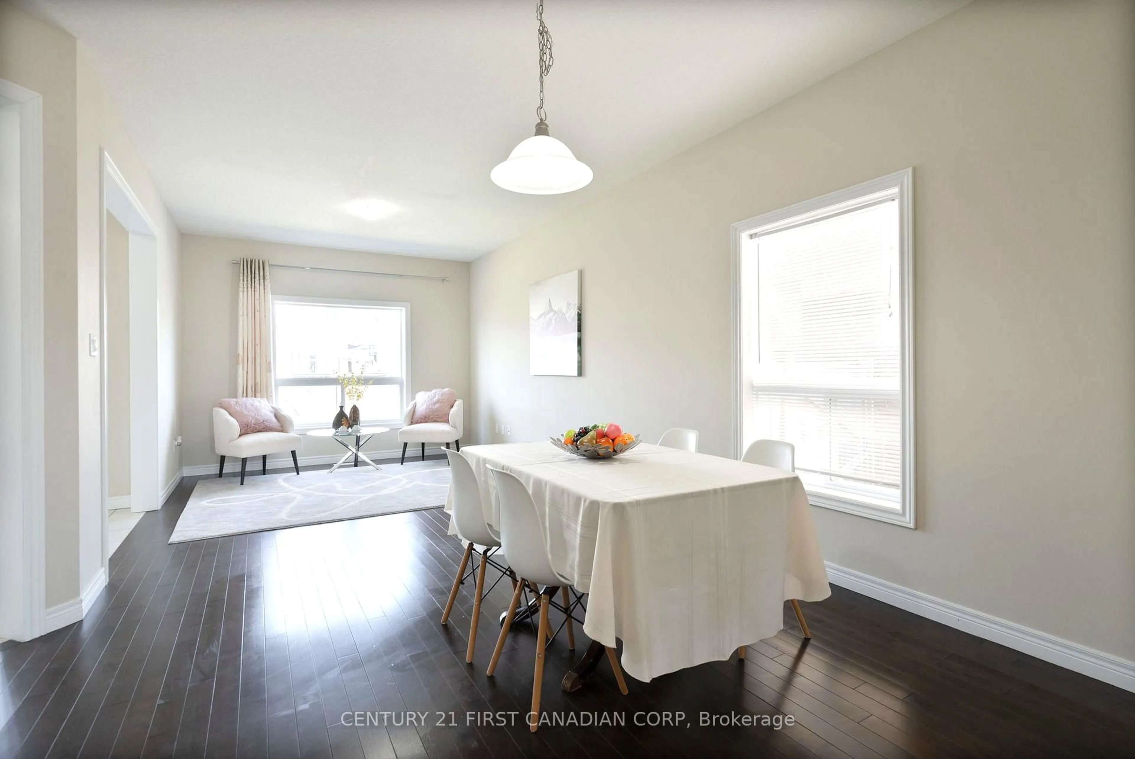 Dining room, wood/laminate floor for 494 BLACKACRES Blvd, London North Ontario N6G 0J6