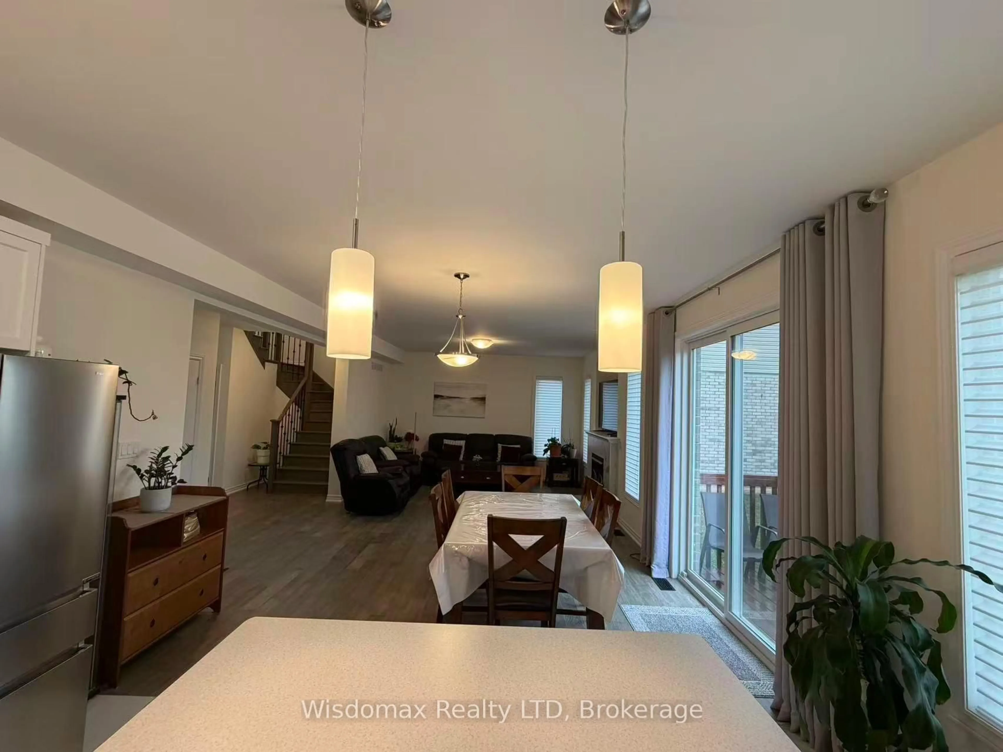 A pic of a room for 7716 SECRETARIAT Crt, Niagara Falls Ontario L2H 3V3