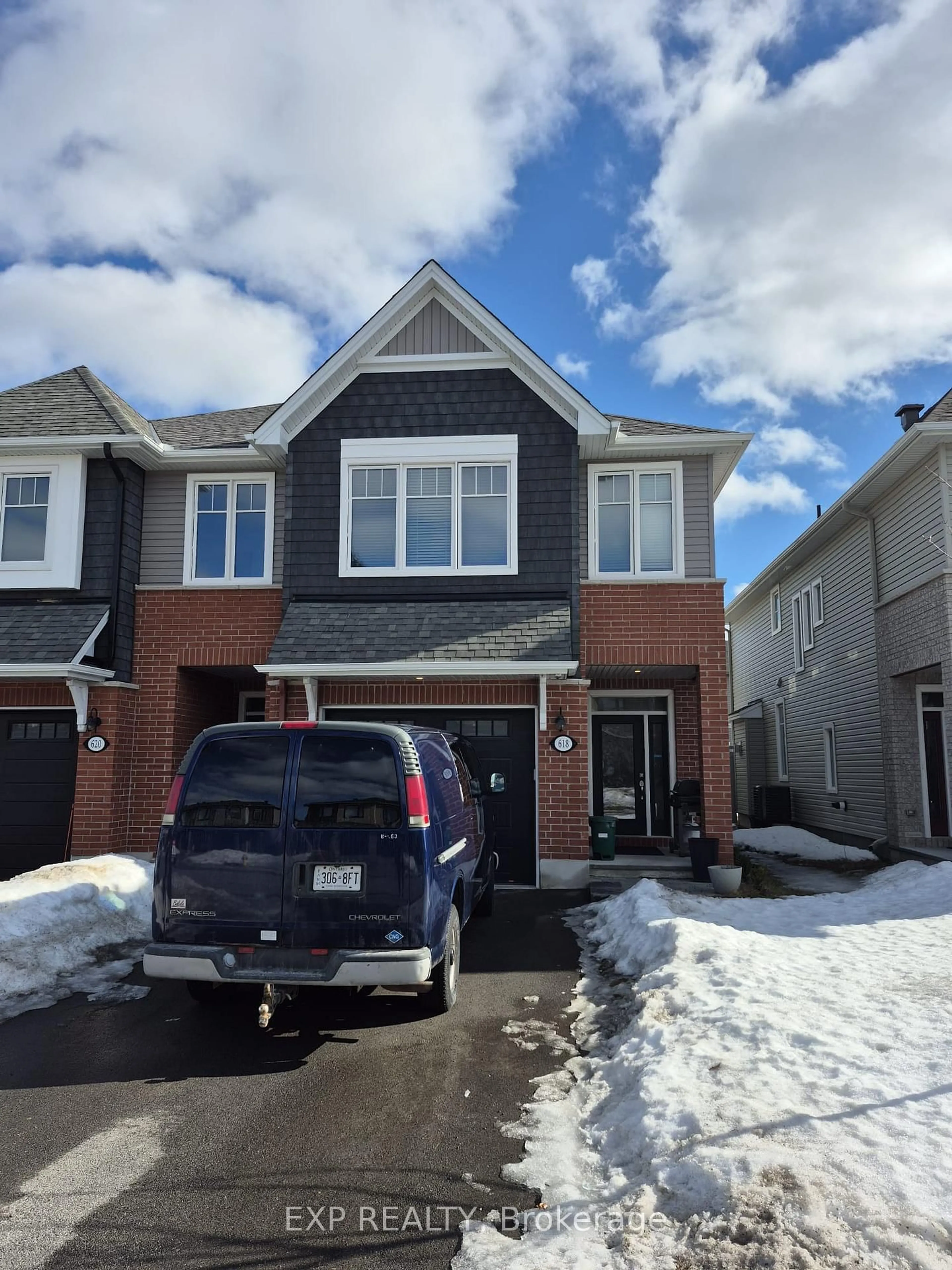 Home with brick exterior material, street for 618 Taliesin Cres, Ottawa Ontario K2S 2W5