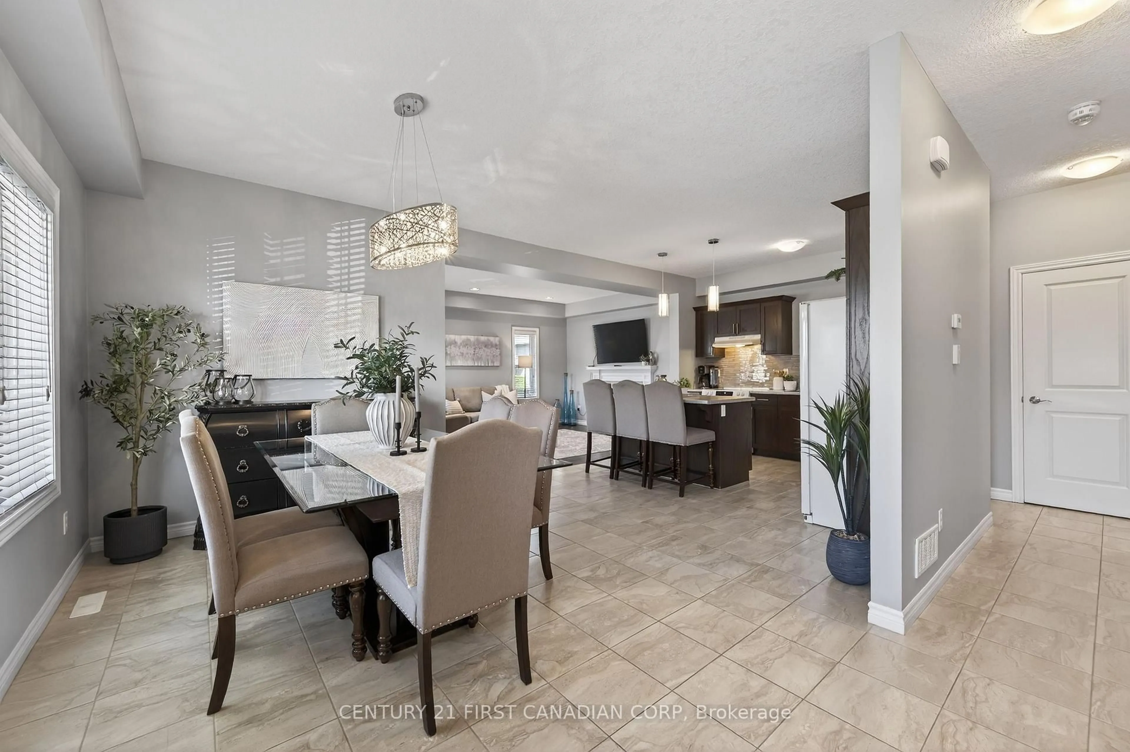 Unknown for 3173 Singleton Ave, London South Ontario N6L 0B8