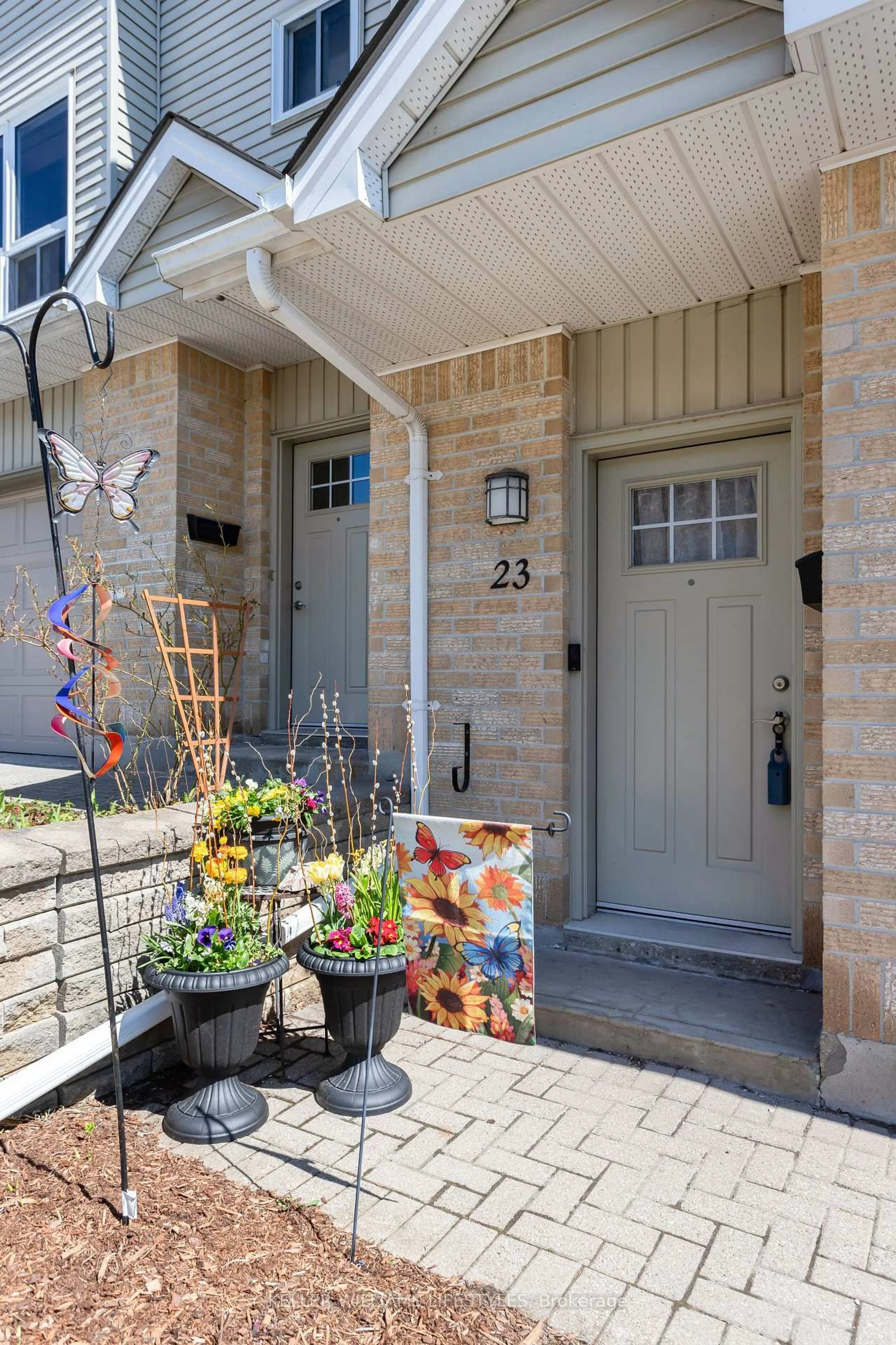 Home with brick exterior material, street for 536 Third St #23, London East Ontario N5V 4R5