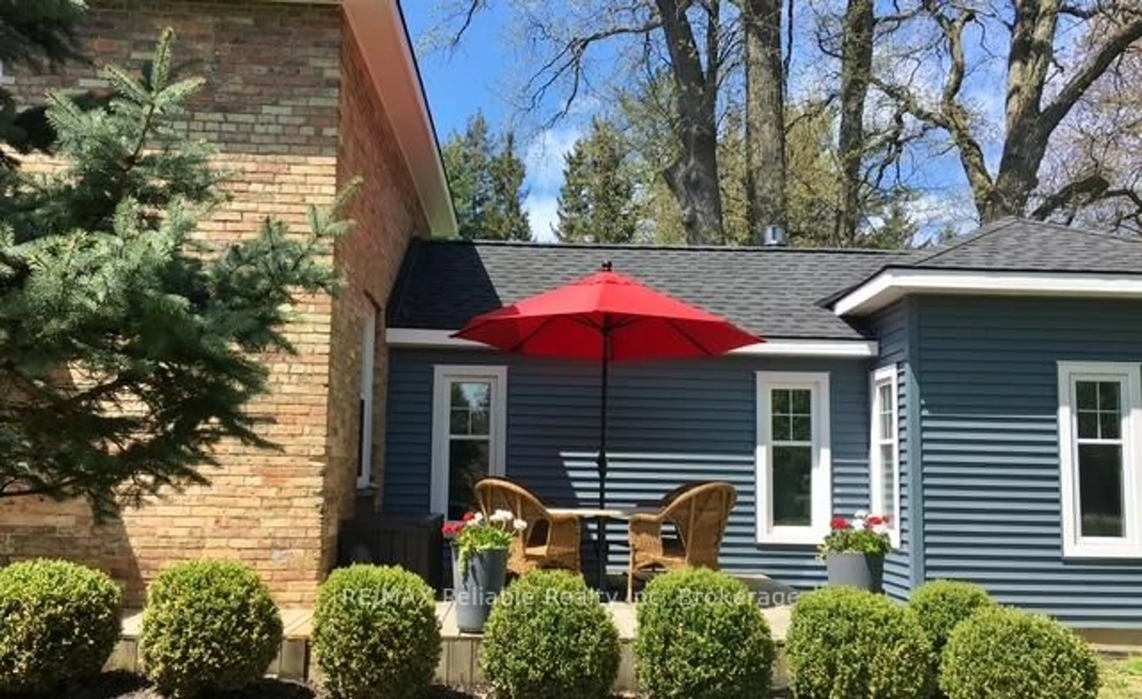 Patio, street for 77419A Bluewater Highway, Central Huron Ontario N0M 1G0