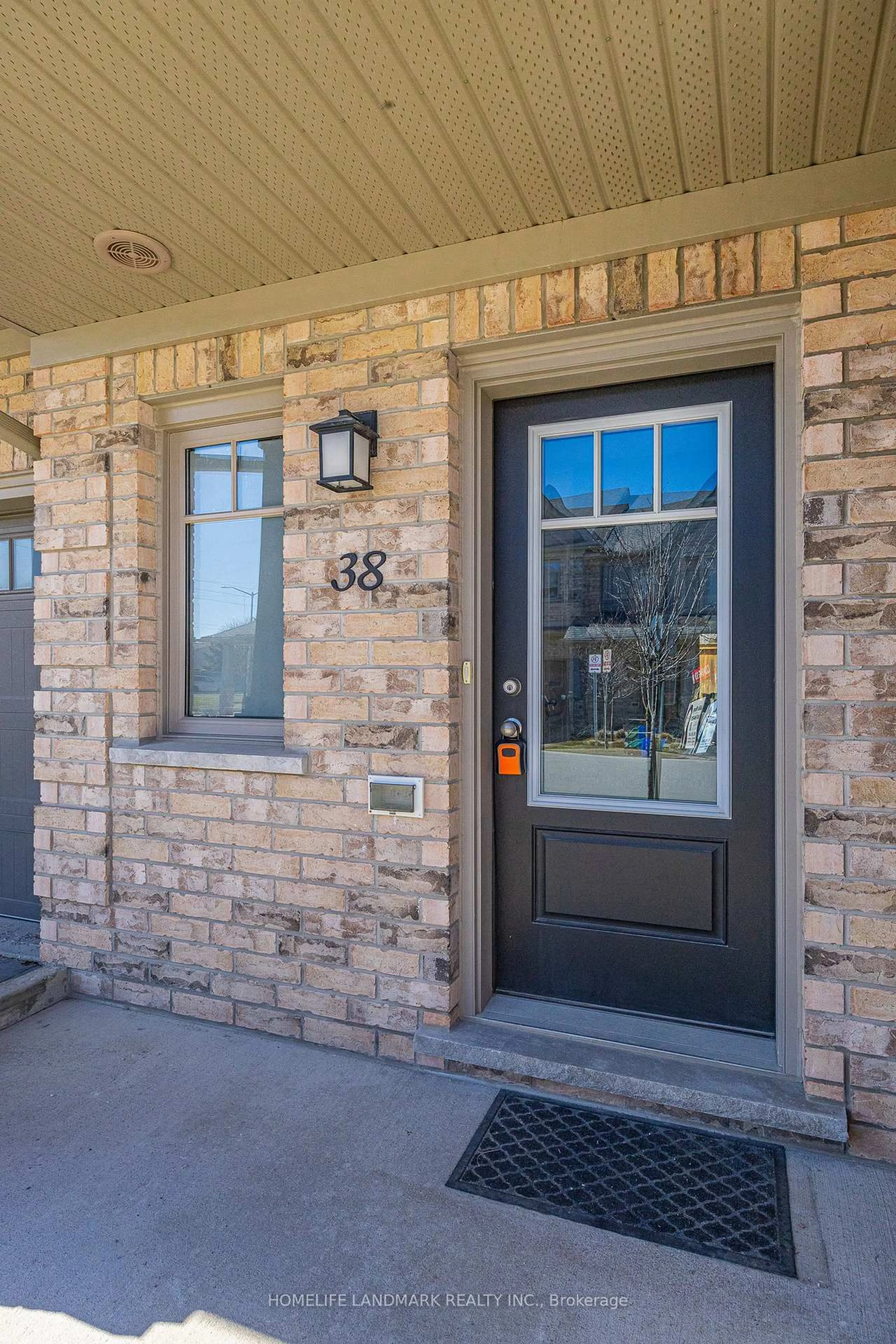 Unknown for 2491 Tokala Tr #38, London North Ontario N6G 0X1