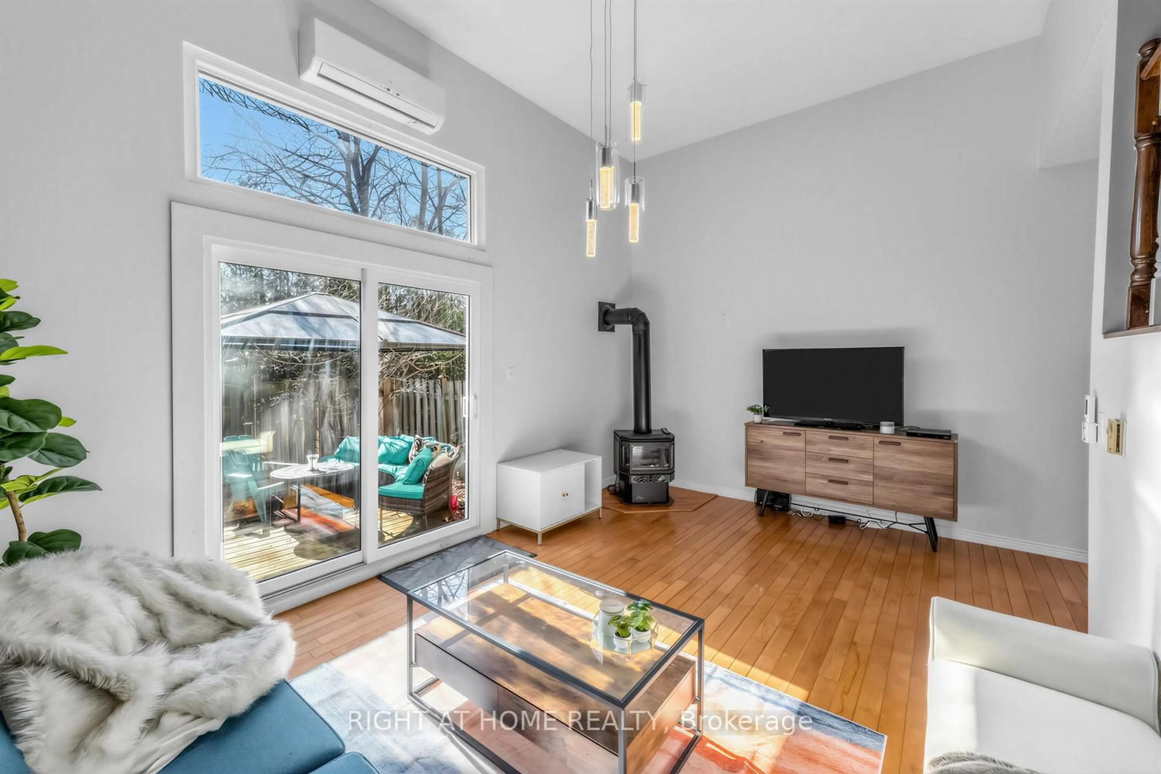 Living room with furniture, wood/laminate floor for 2 WORTON Ave #3, Guelph Ontario N1H 7C5