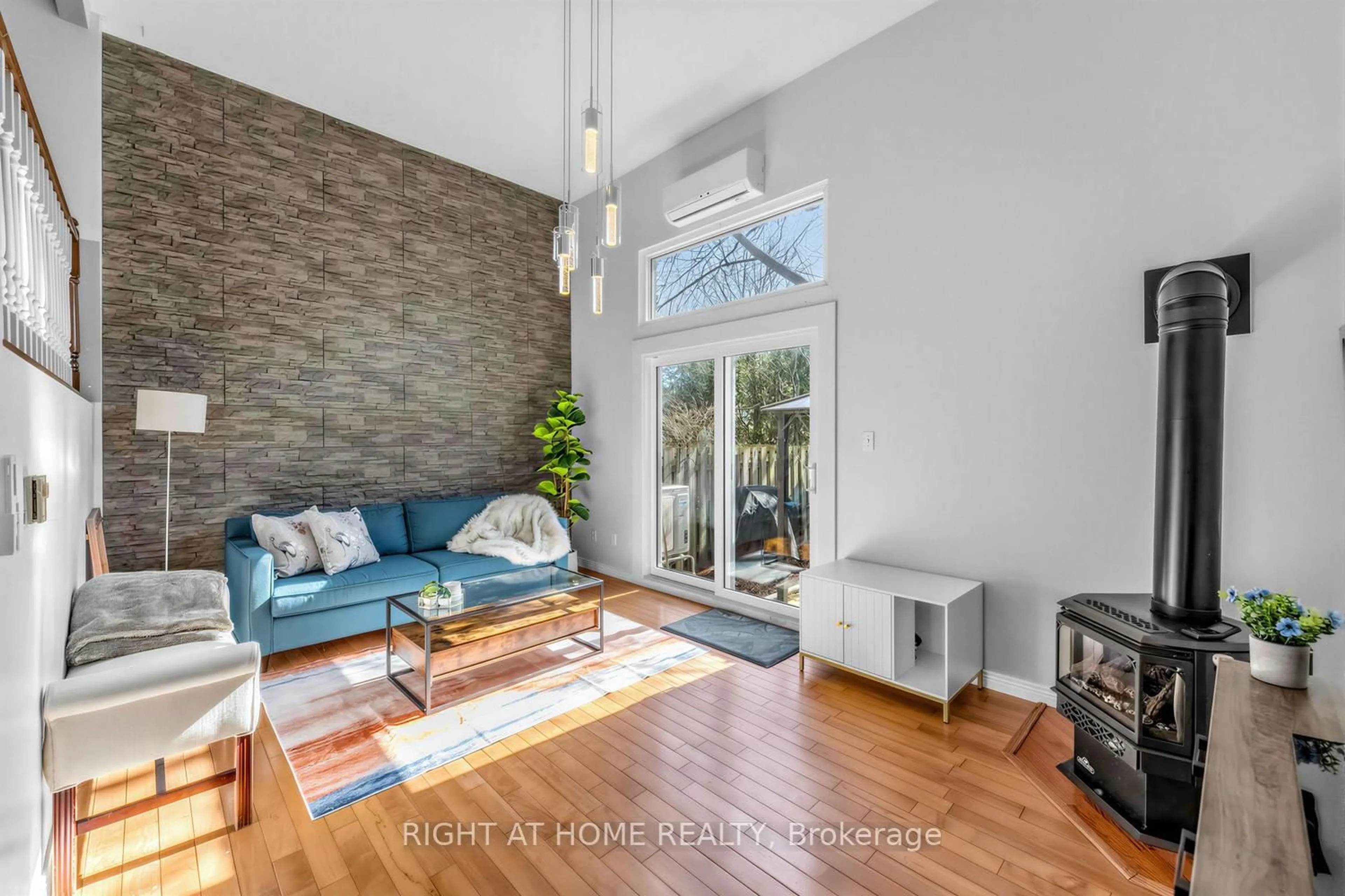 Living room with furniture, unknown for 2 WORTON Ave #3, Guelph Ontario N1H 7C5