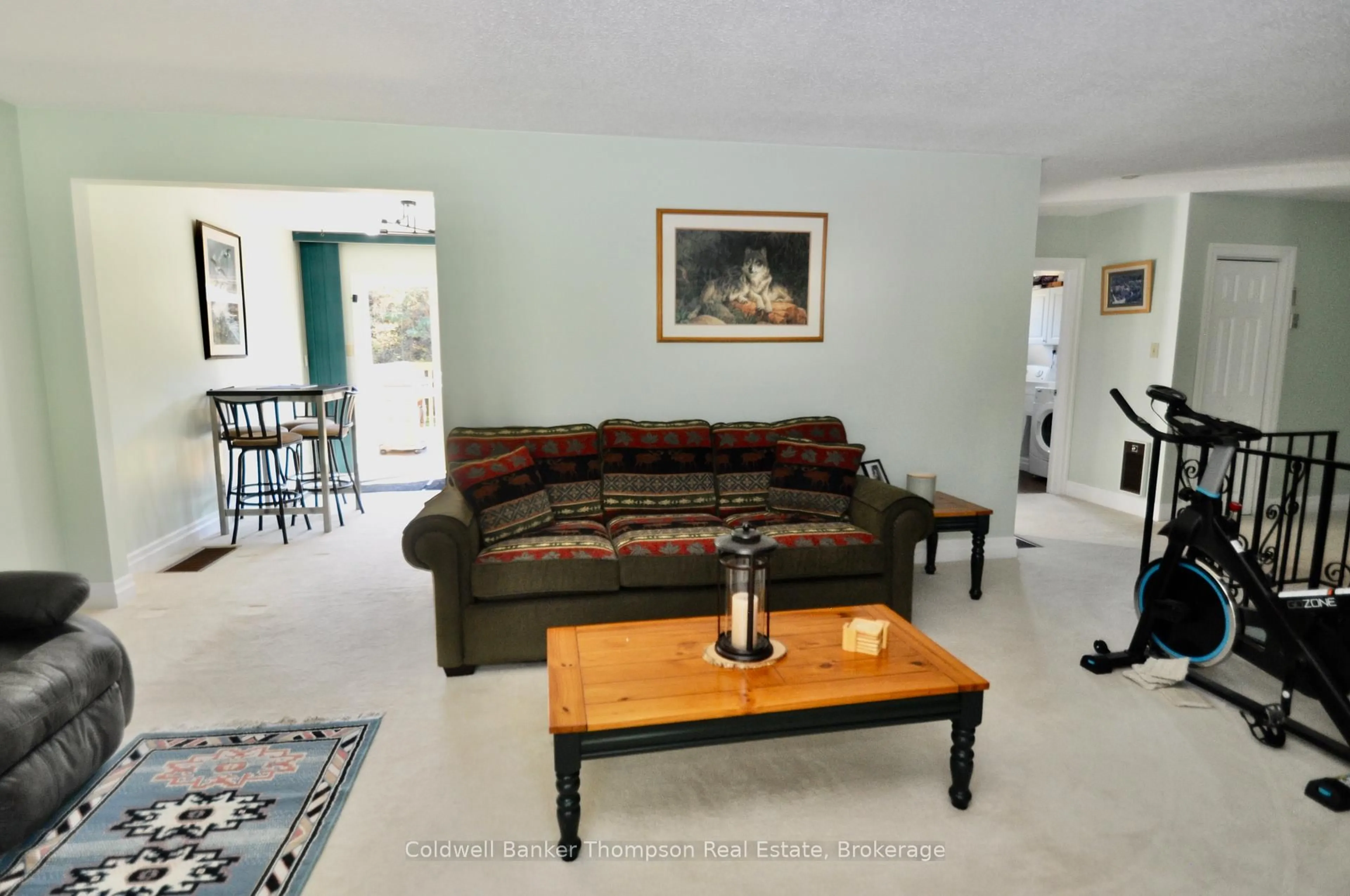 Living room with furniture, unknown for 1803 Ravenscliffe Rd, Huntsville Ontario P1H 2J2