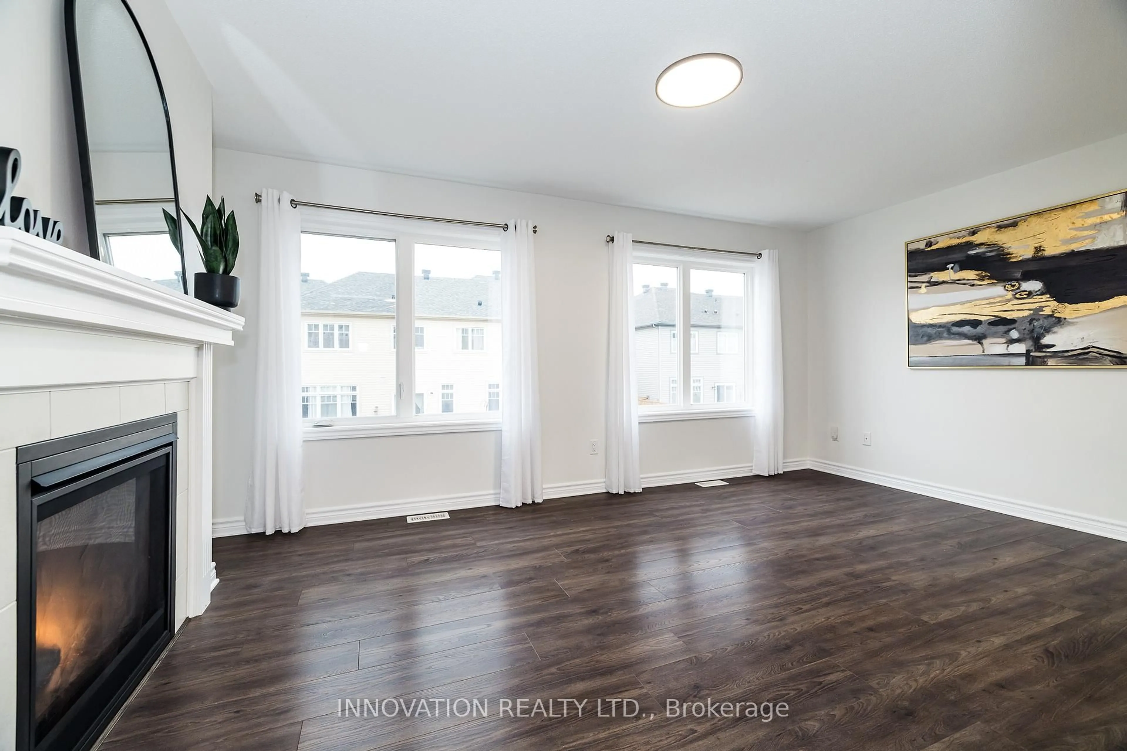 A pic of a room for 112 Gelderland Private, Kanata Ontario K2V 0H7