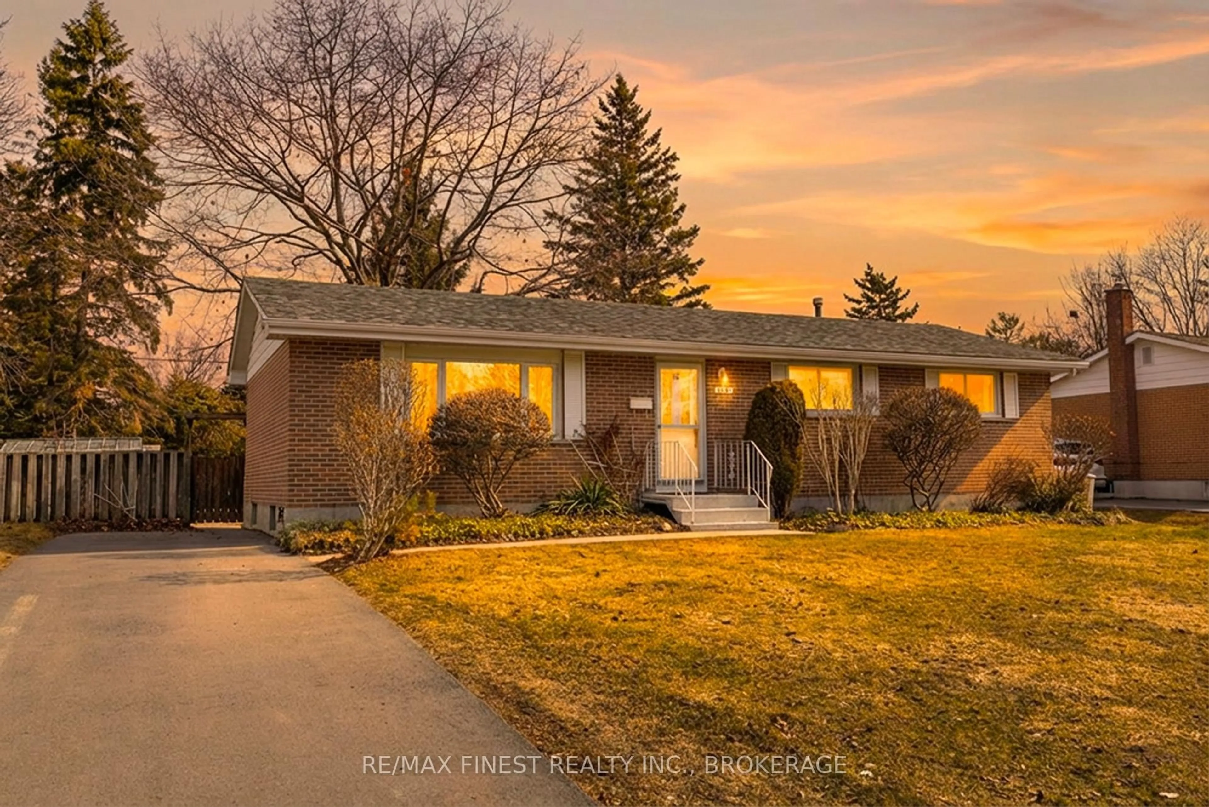 Home with brick exterior material, street for 1076 Lincoln Dr, Kingston Ontario K7M 4Z4