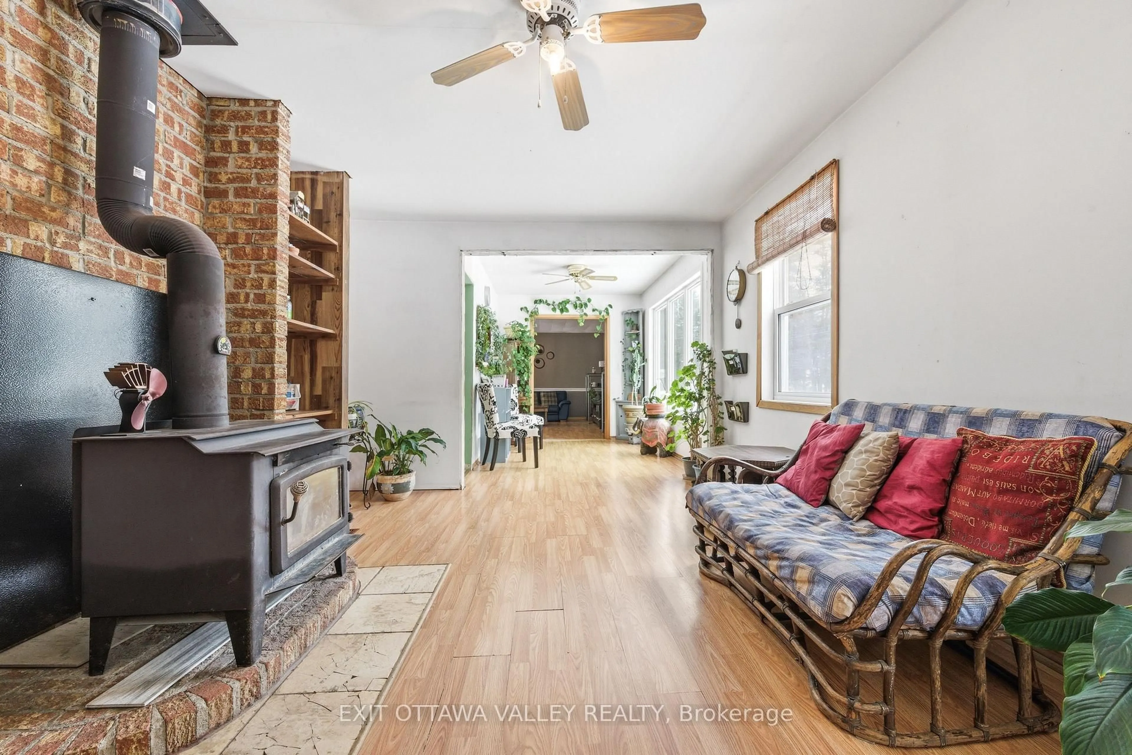 Living room with furniture, unknown for 32848 Highway 17 Highway, Deep River Ontario K0J 1P0