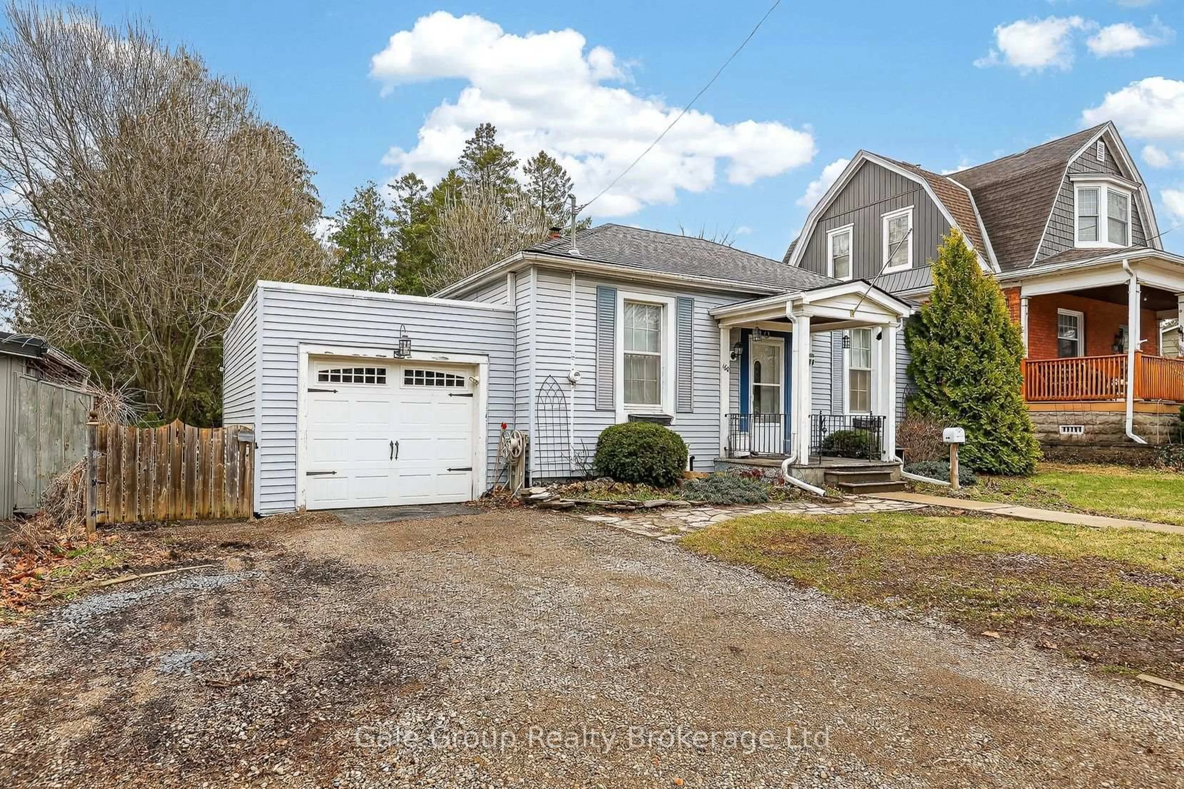 Home with vinyl exterior material, street for 160 Riddell St, Woodstock Ontario N4S 6M8