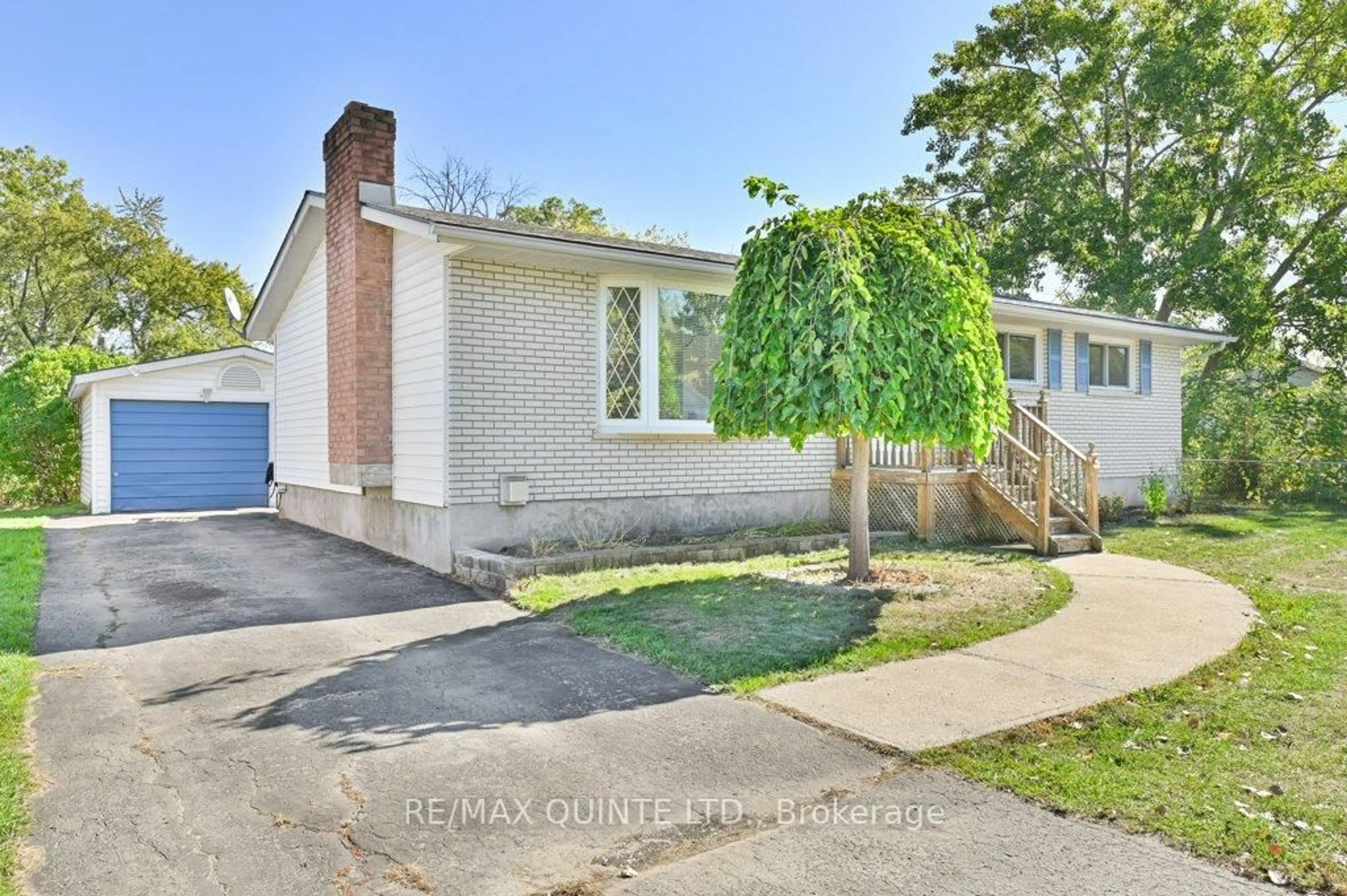 Home with brick exterior material, street for 53 Water St, Quinte West Ontario K8V 4M1