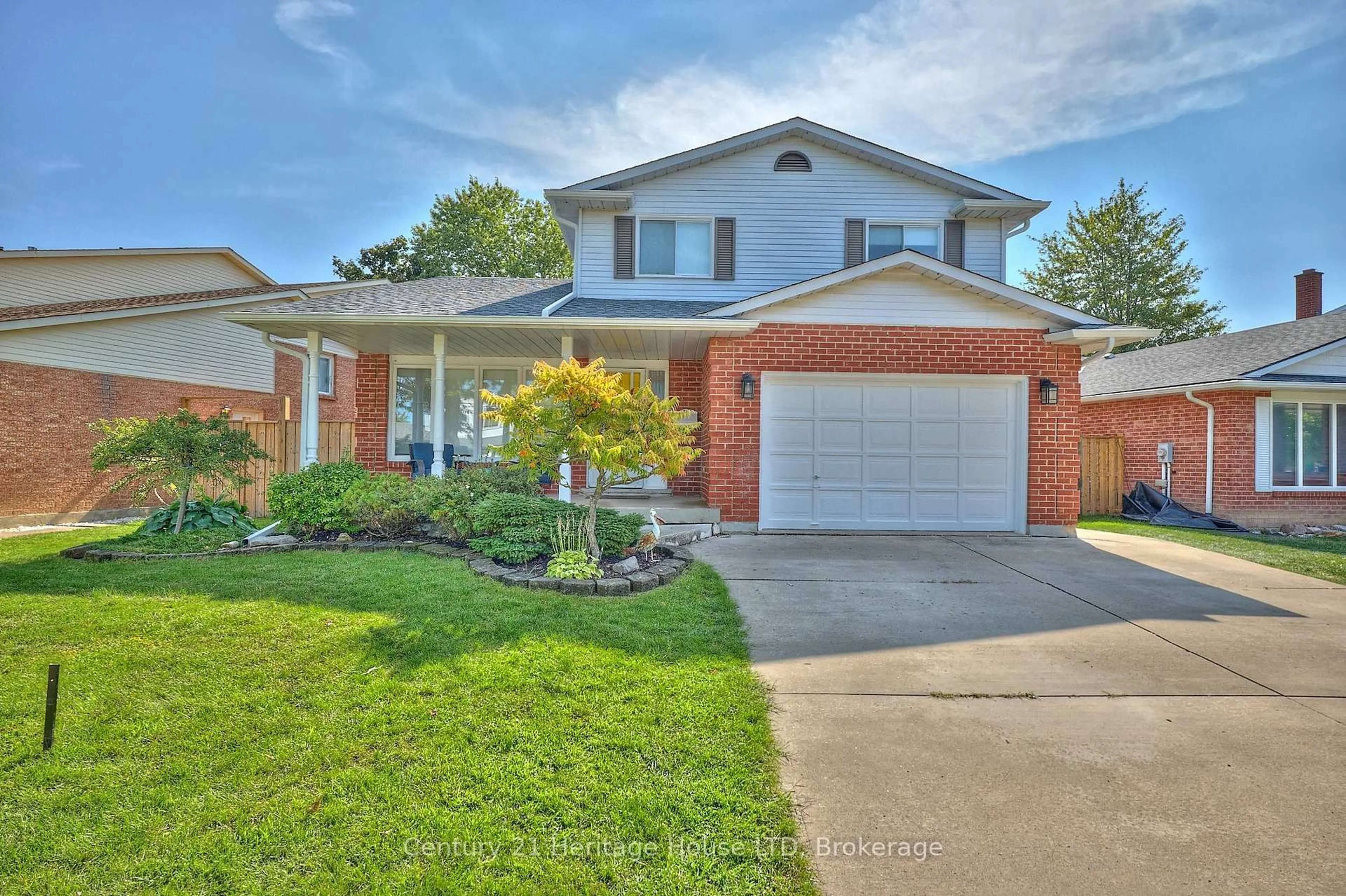 Home with brick exterior material, street for 57 Keefer Rd, Thorold Ontario L2V 4W5