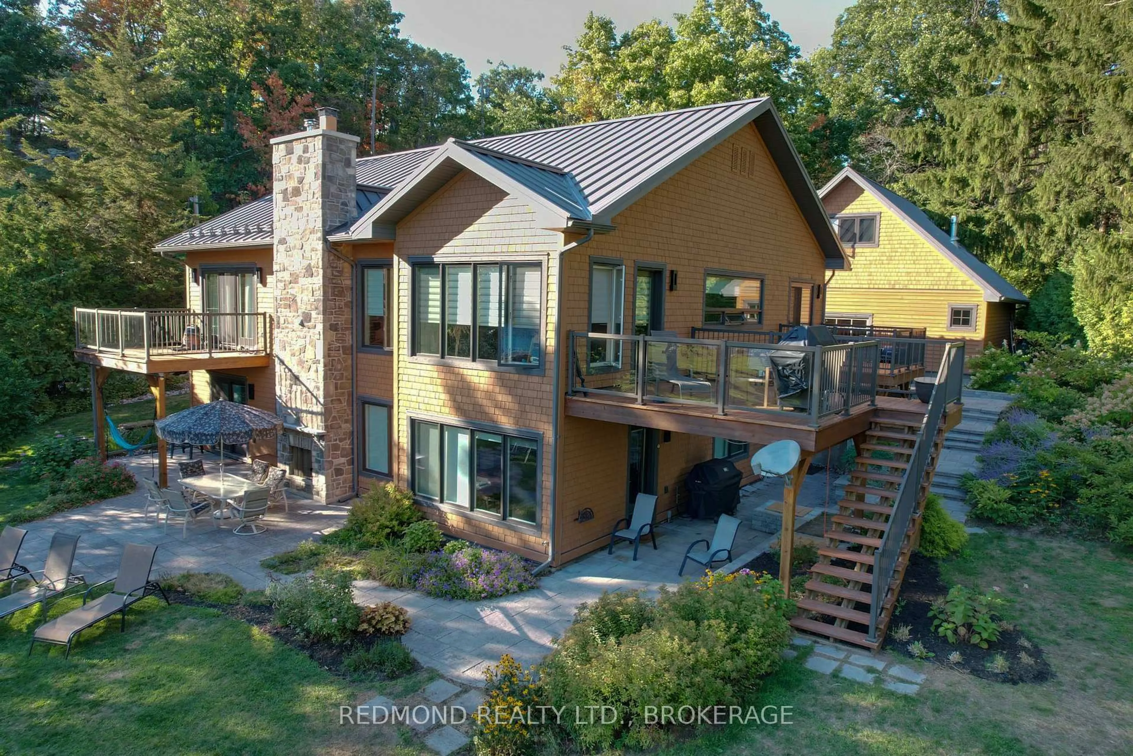 Home with brick exterior material, mountain view for 403 Thousand Islands Pkwy, Lansdowne Ontario K0E 1L0