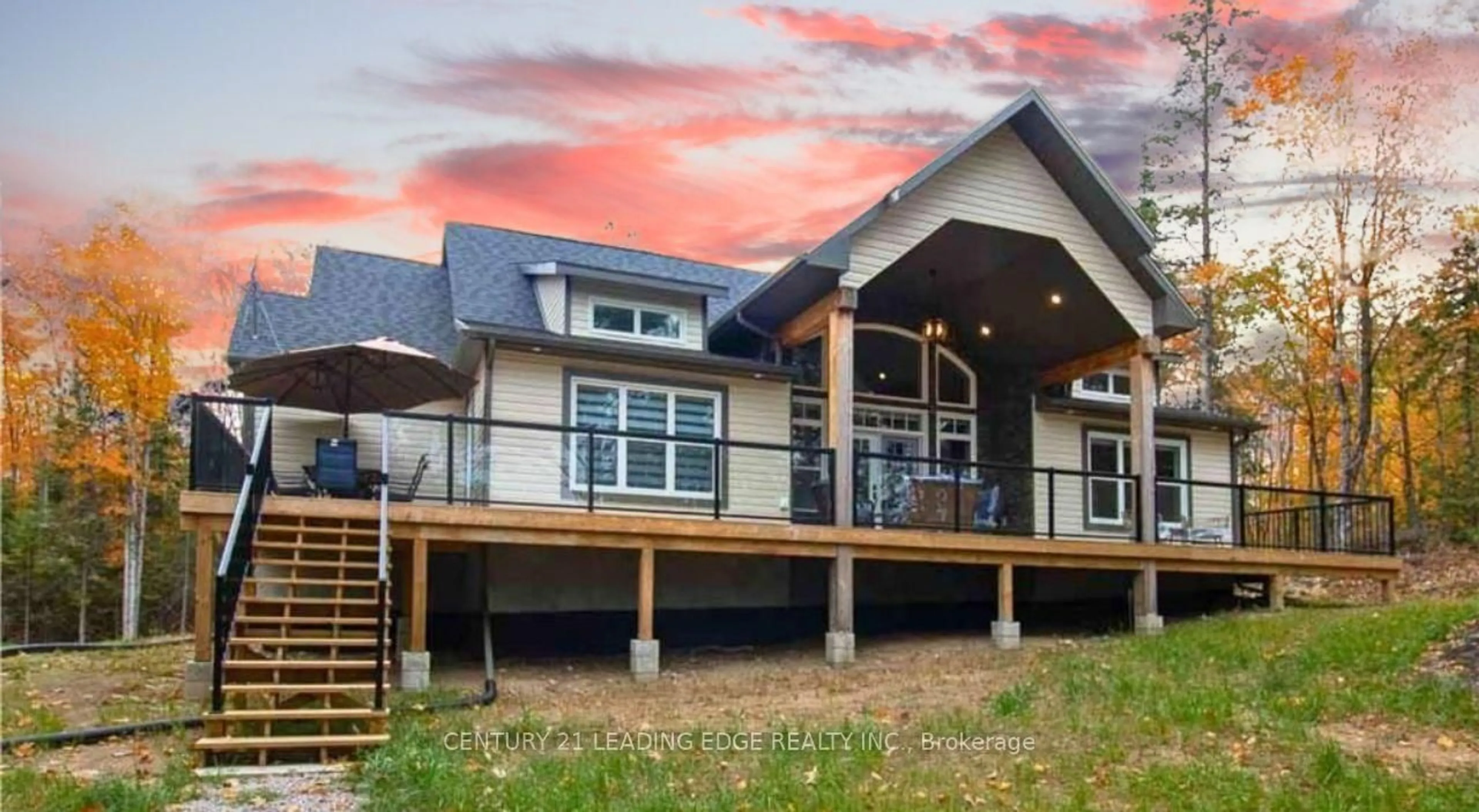 Home with vinyl exterior material, mountain view for 1056 Lippert Lane, Bancroft Ontario K0L 1C0