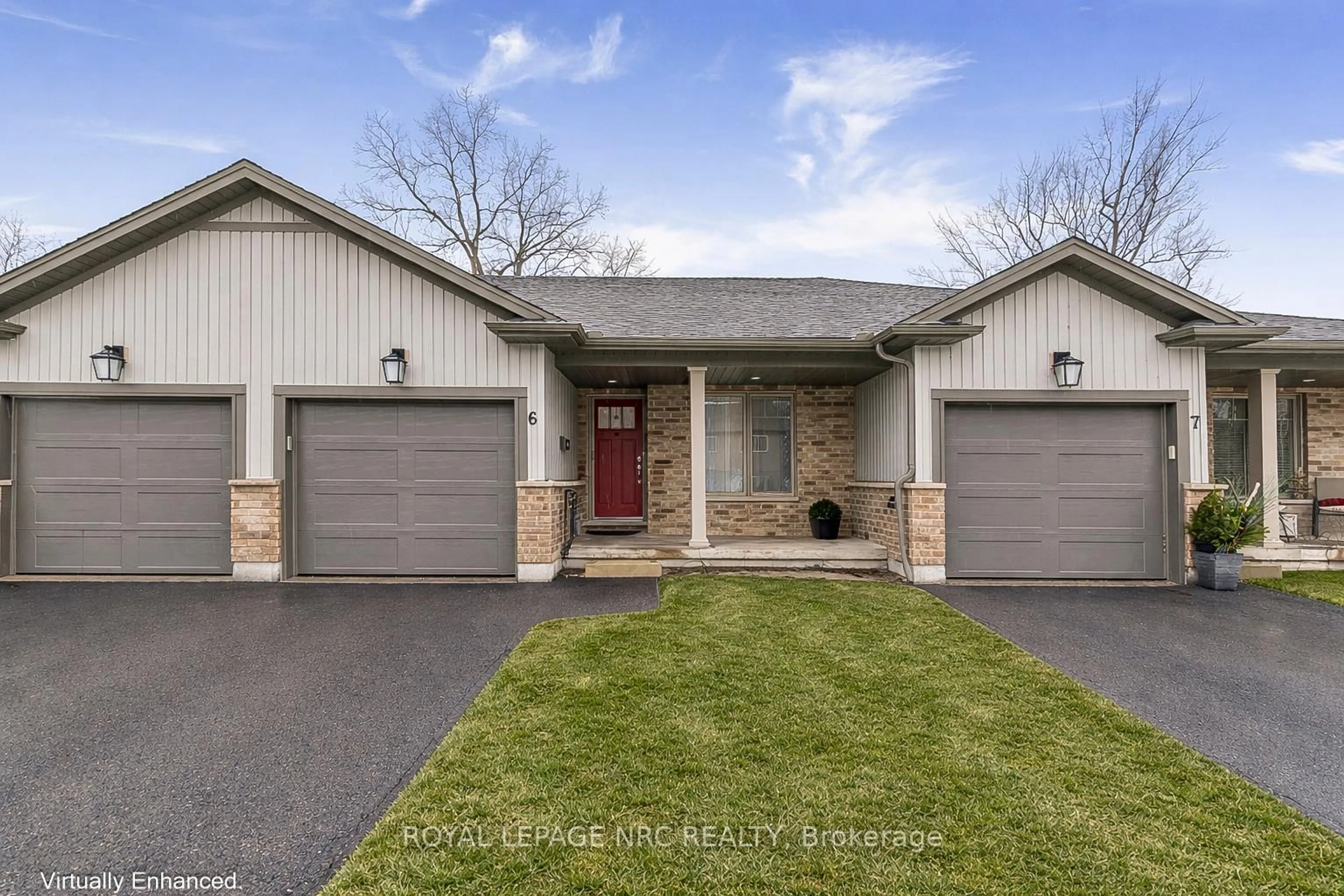 Home with brick exterior material, street for 152 Cross St #6, Haldimand Ontario N1A 1B8