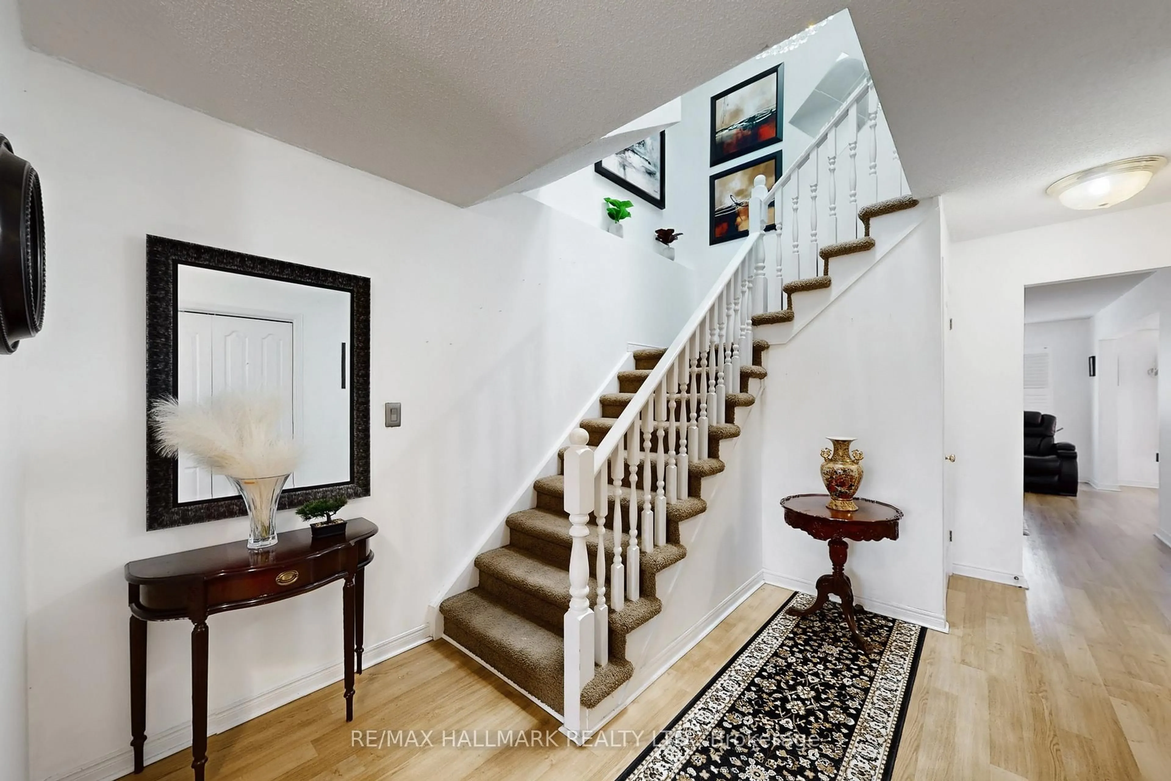 Unknown for 7863 Alfred St, Niagara Falls Ontario L2H 2W8