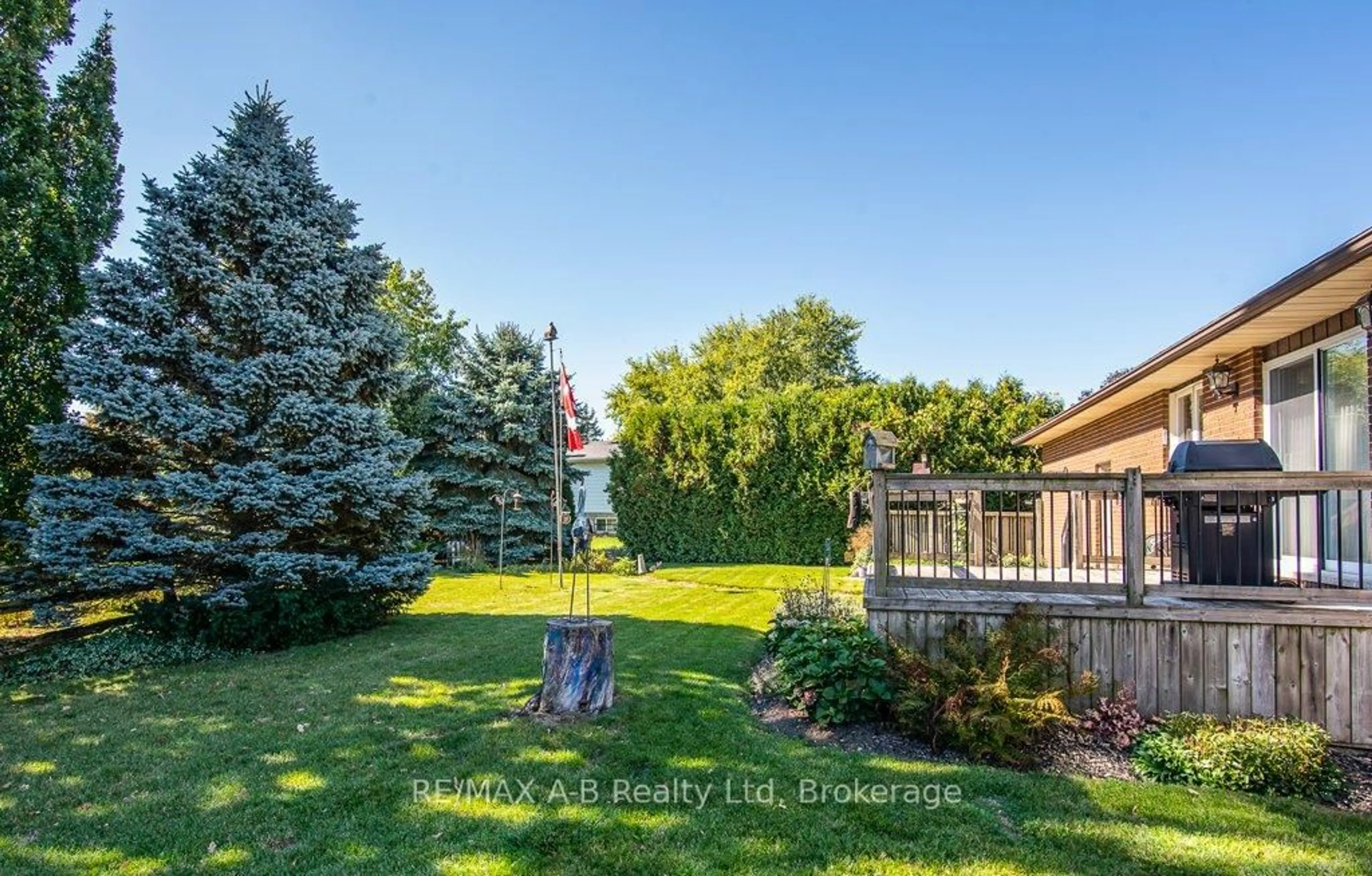 Patio, water/lake/river/ocean view for 25 Baechler Ave, East Zorra-Tavistock Ontario N0B 2R0