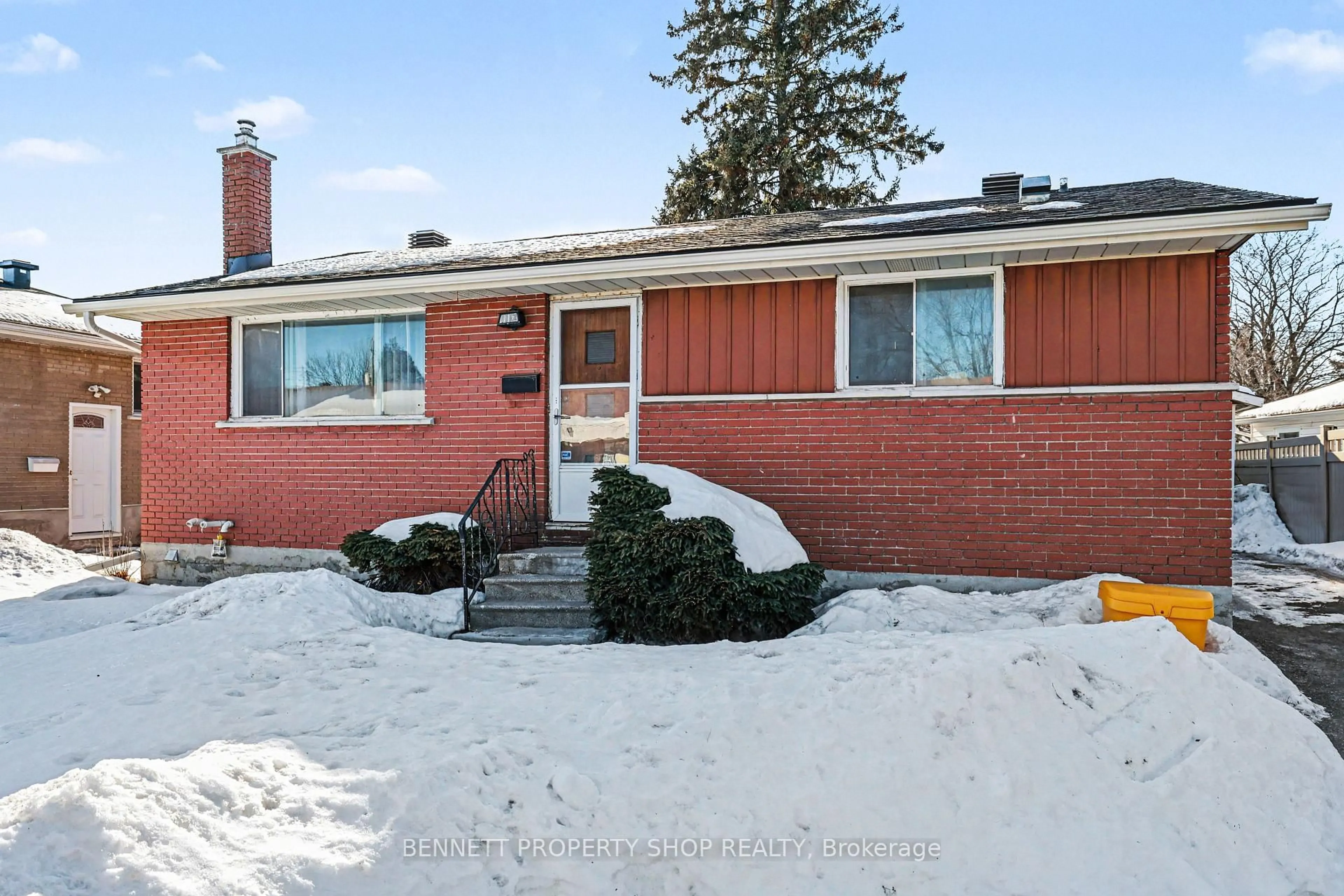Home with brick exterior material, street for 1112 Cobden Rd, Ottawa Ontario K2C 2Z2