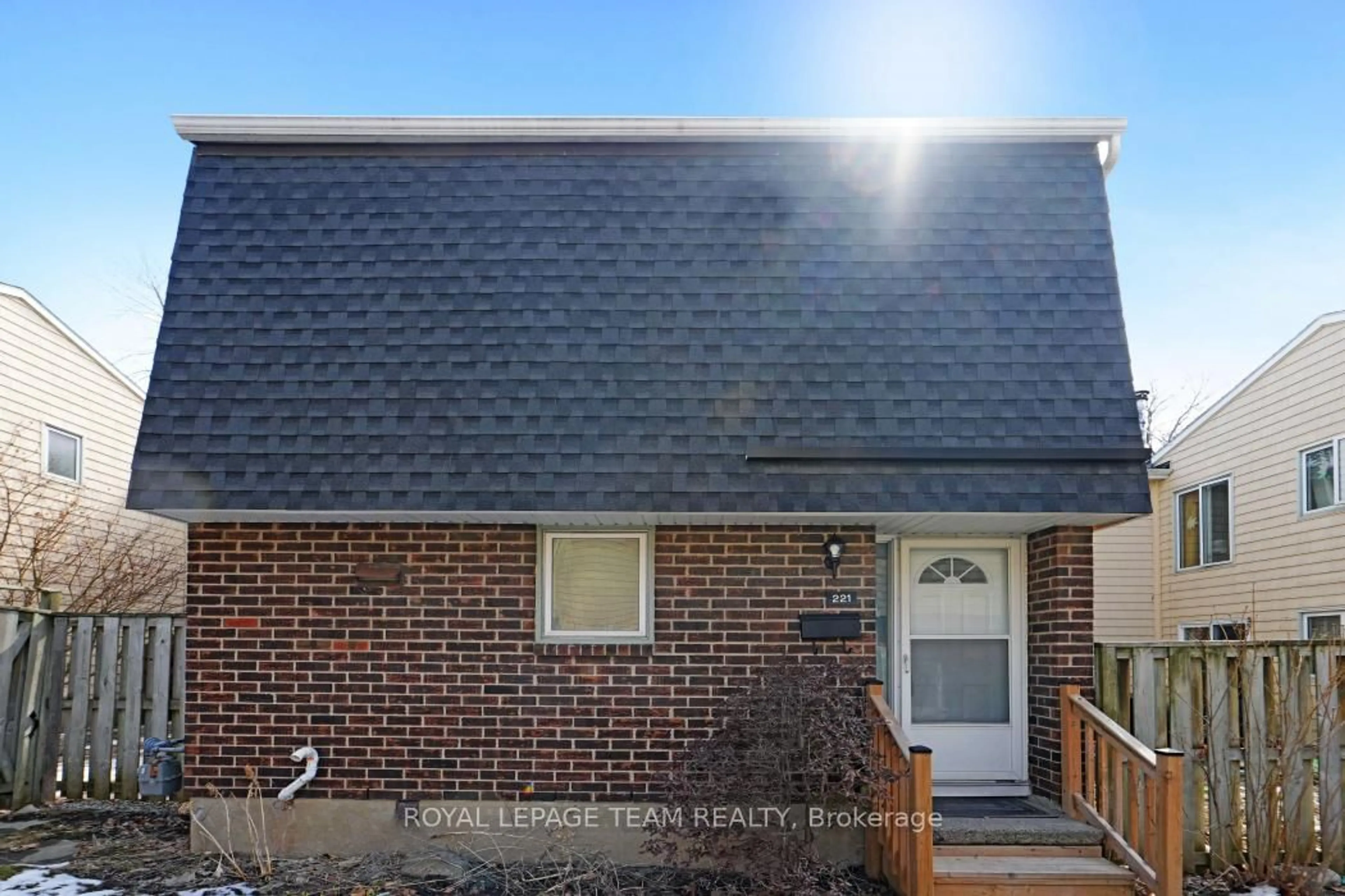 Home with vinyl exterior material, street for 221 Petrie Lane, Kanata Ontario K2K 1Z5