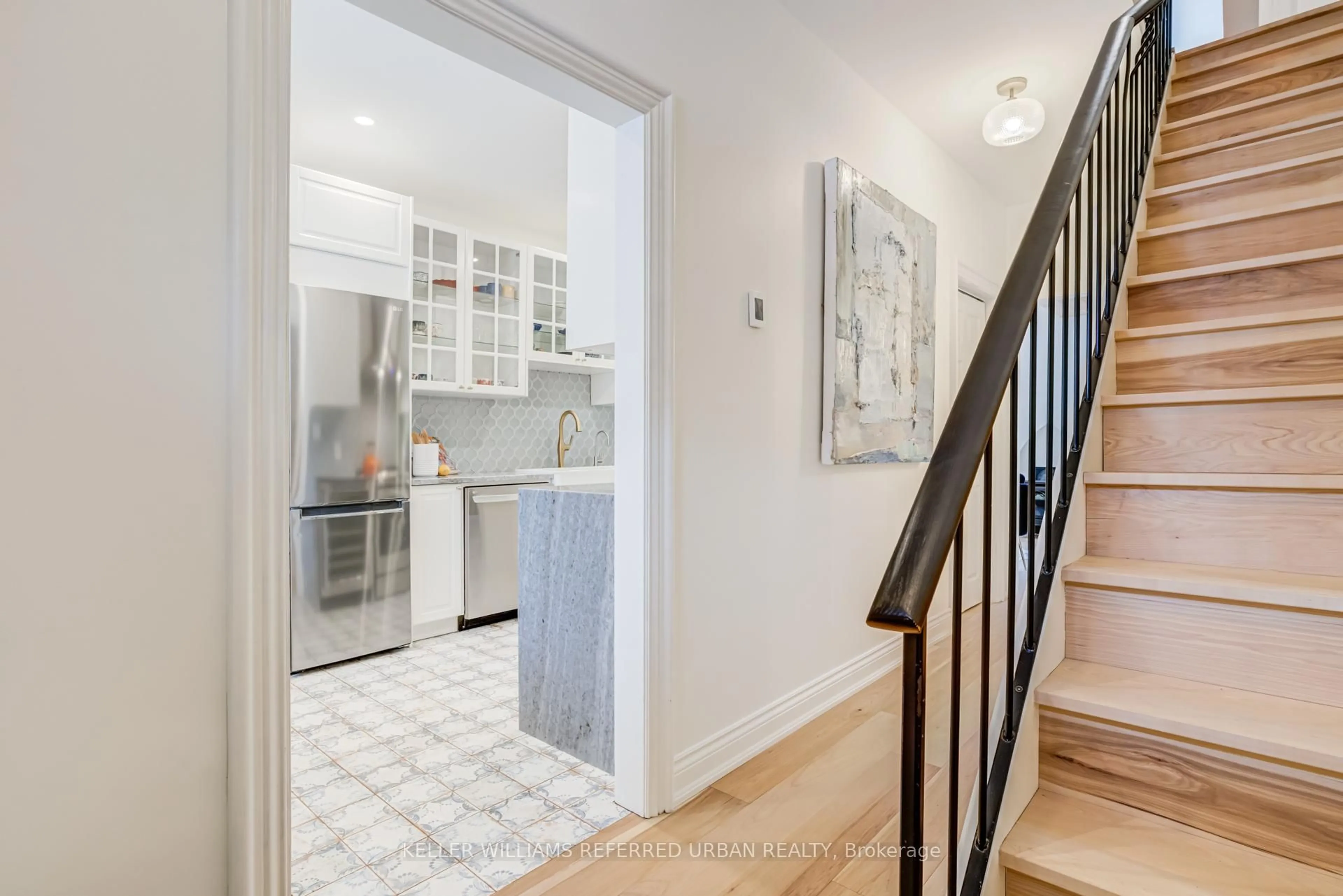 Unknown for 196 ARTHUR St #1, Guelph Ontario N1E 4V8