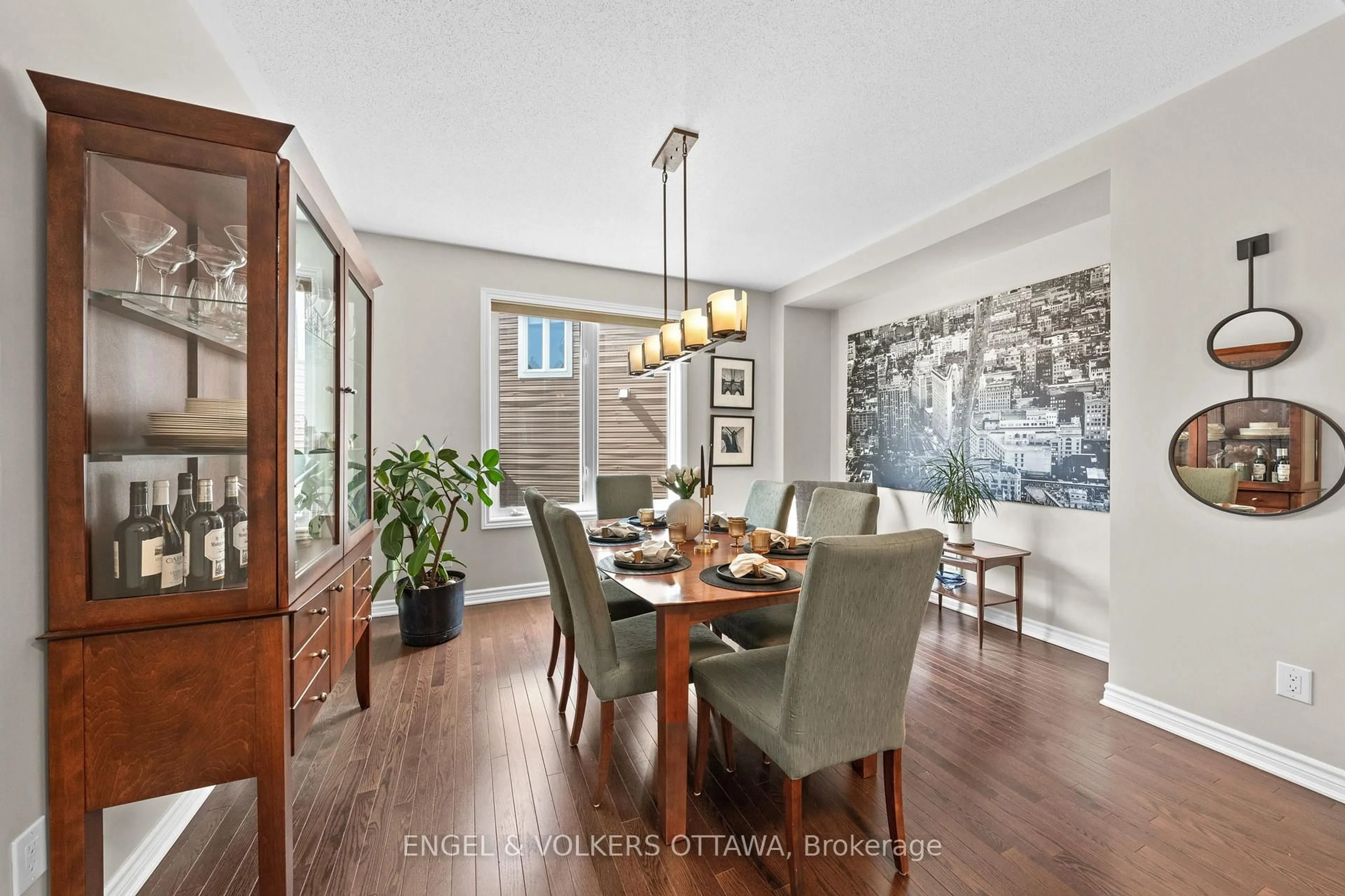 Dining room, unknown for 105 Pennant Ave, Ottawa Ontario K2J 5X1