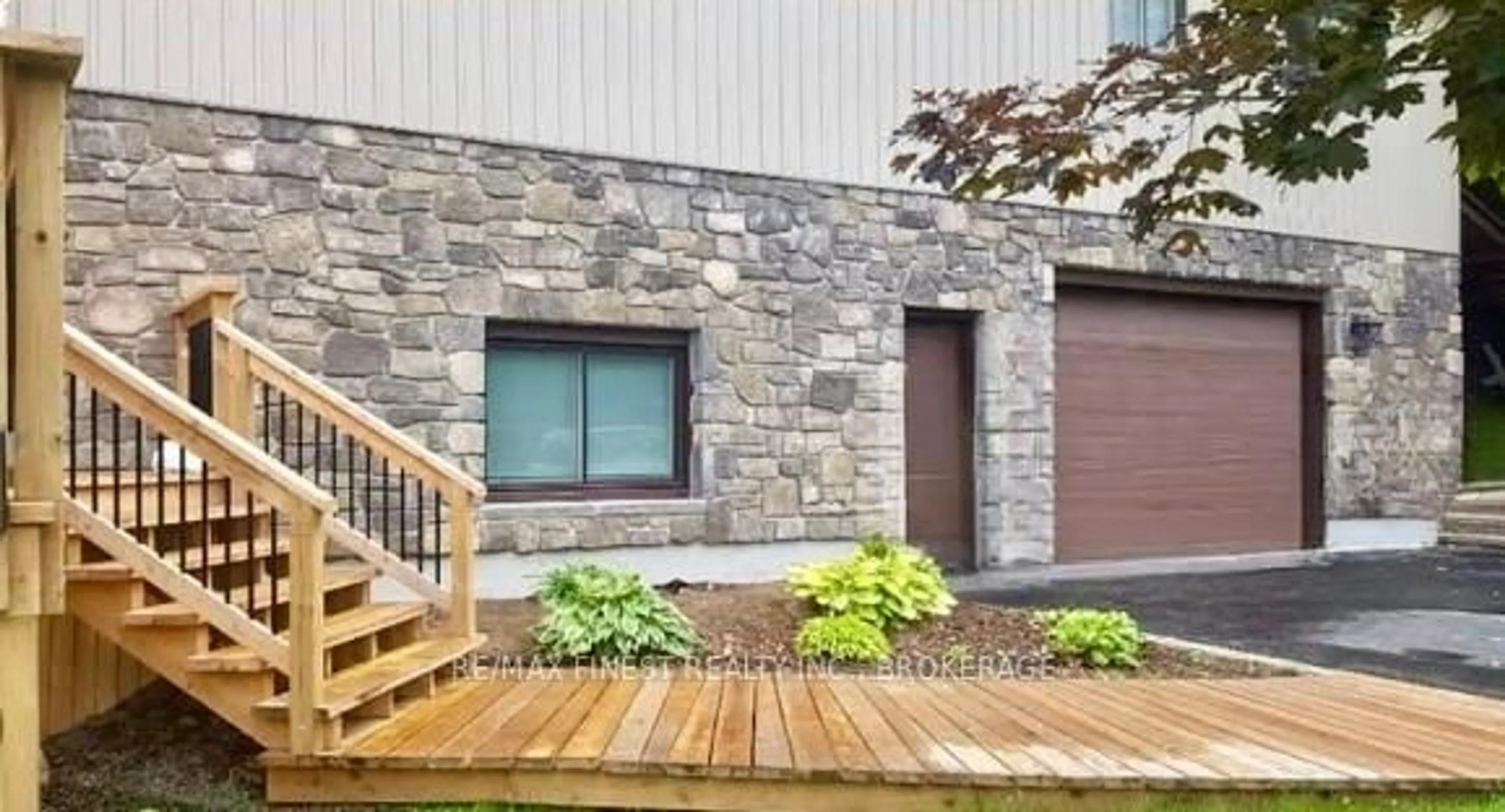 Home with brick exterior material, building for 2159 EEL BAY Rd, Perth Road Ontario K0H 2L0