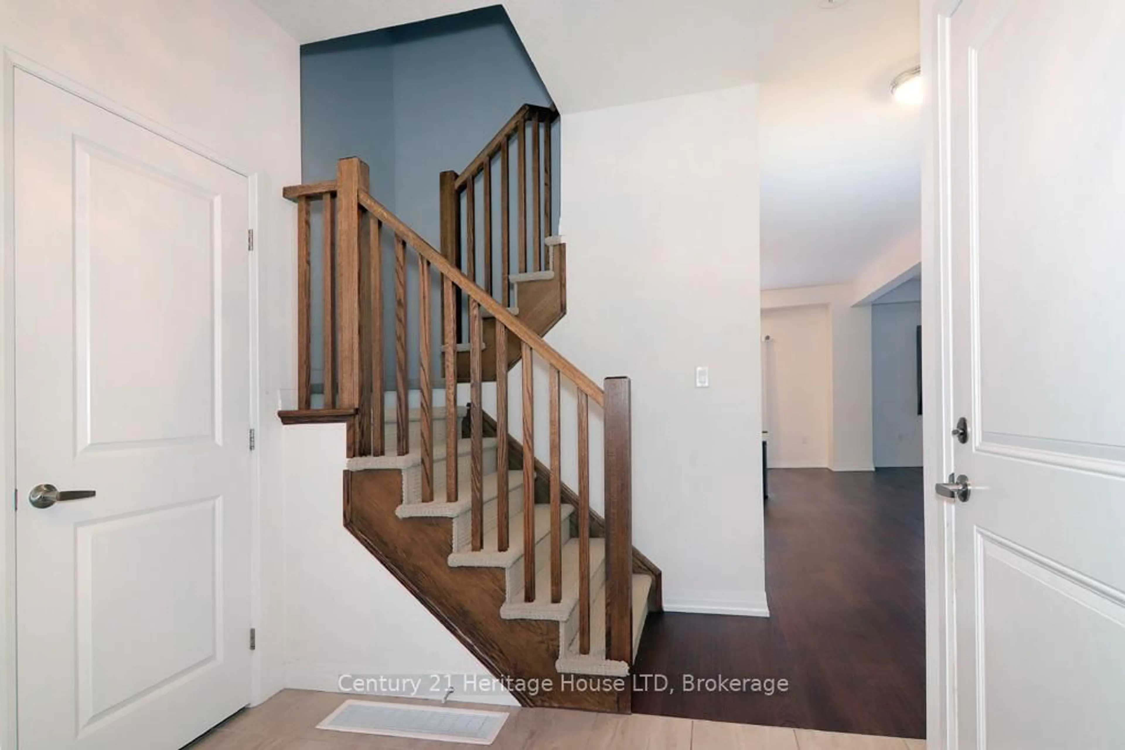 Unknown for 4070 Thomas St, Lincoln Ontario L3J 0S5