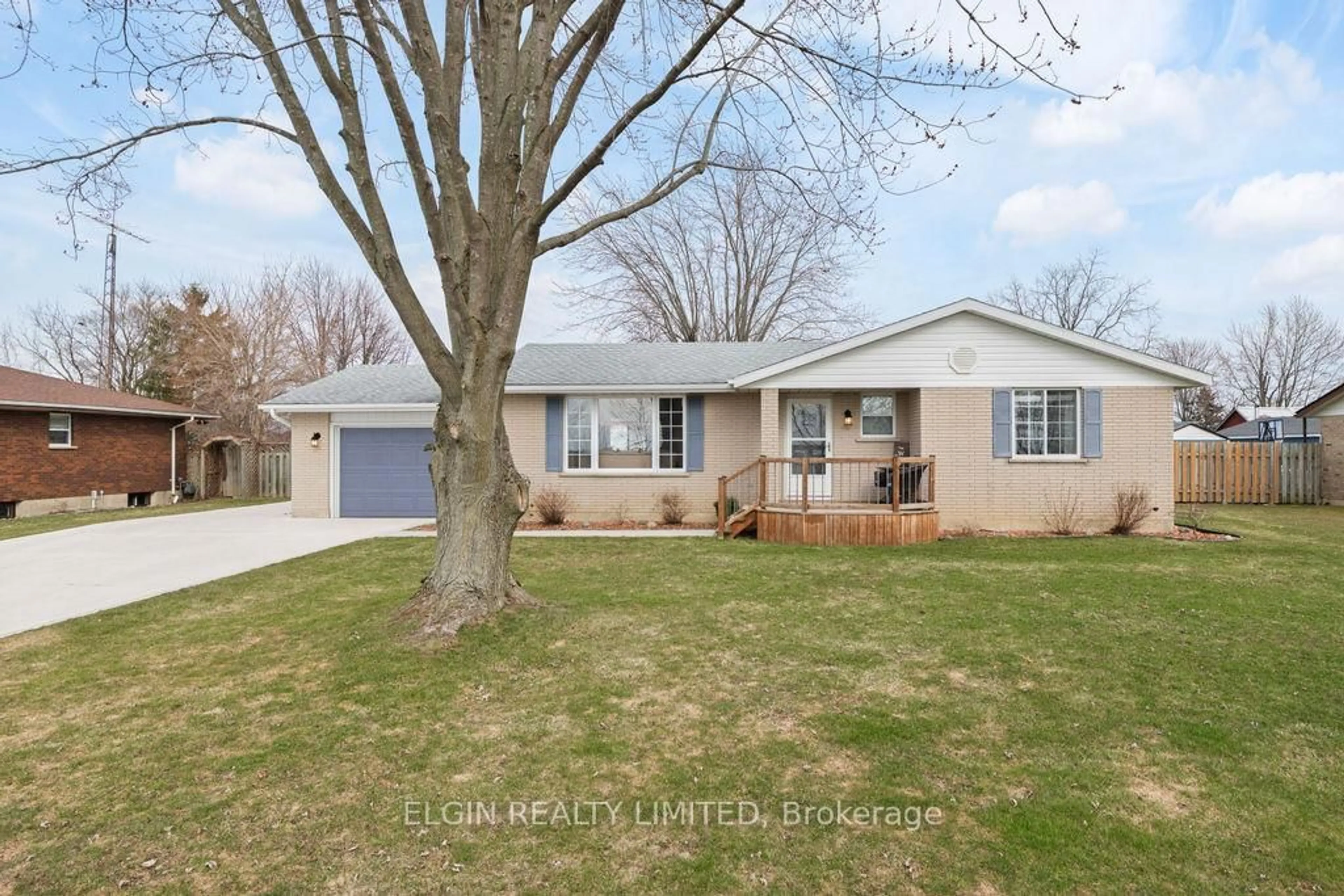 Unknown for 3134 Queen St, Brooke-Alvinston Ontario N0N 1K0