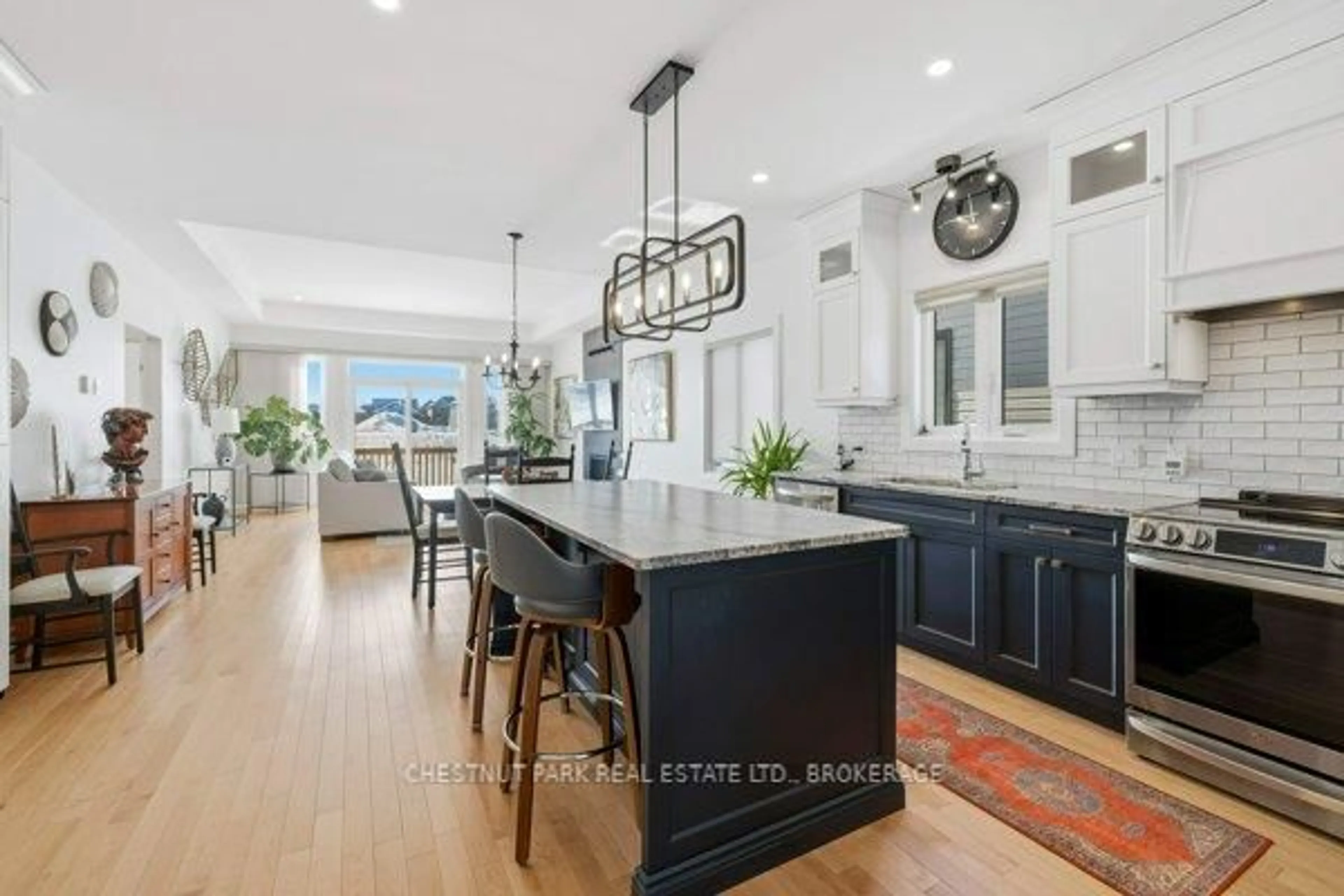 Open concept kitchen, ceramic/tile floor for 2748 Delmar St, Kingston Ontario K7P 0V2