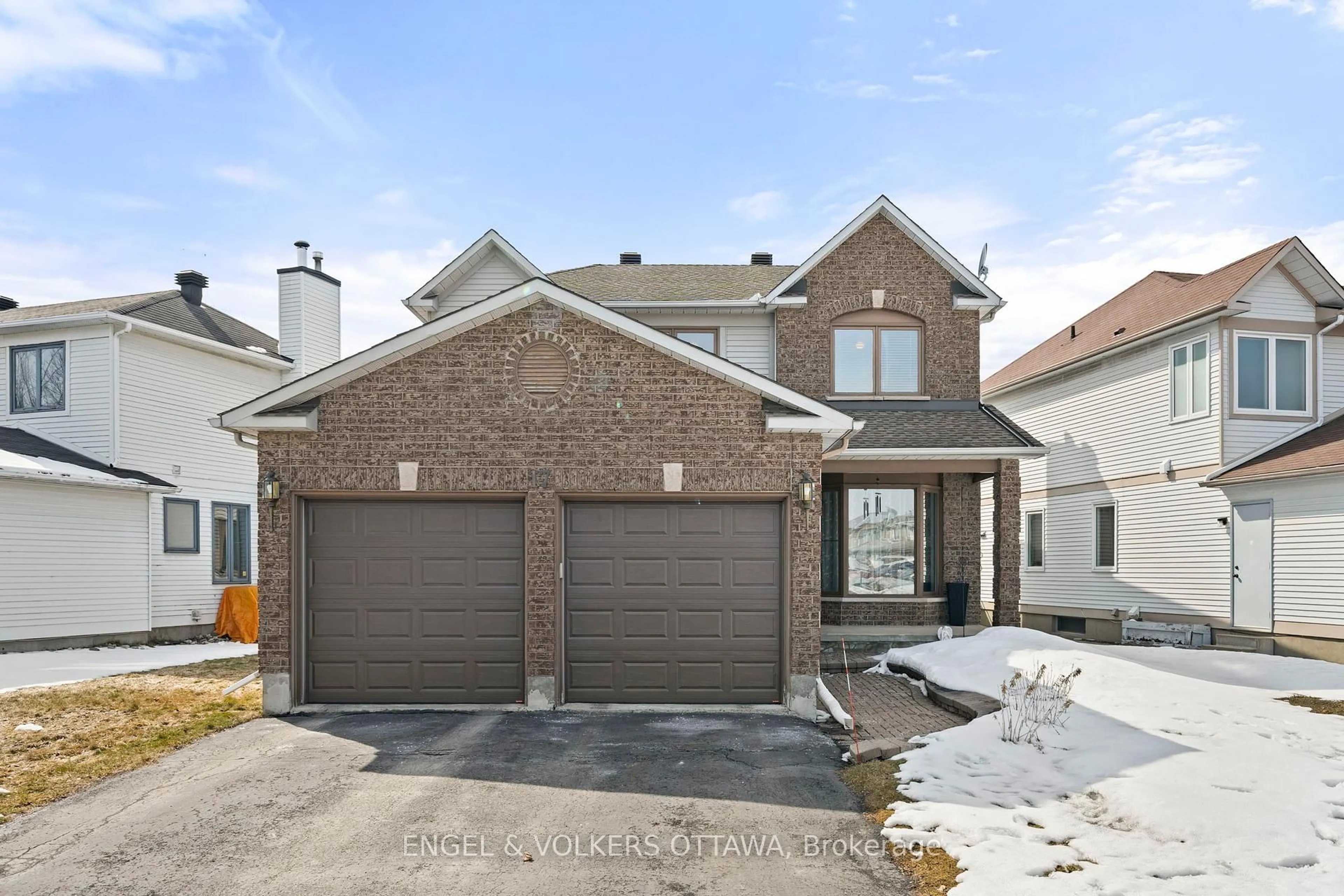 Home with brick exterior material, street for 17 Hunterswood Cres, Ottawa Ontario K1G 5V1