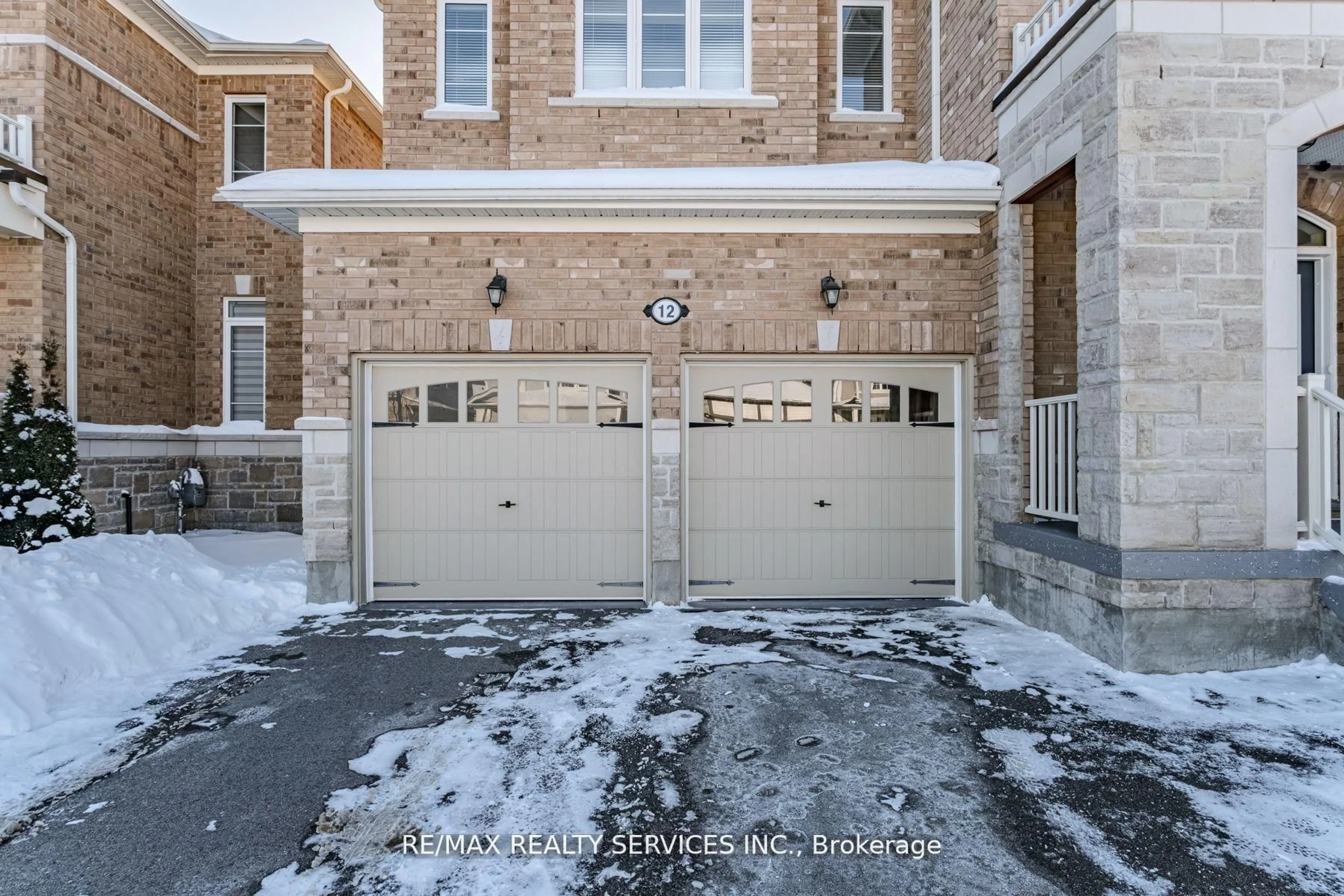 Unknown for 12 Oldham Ave, Brant Ontario N3L 0G7