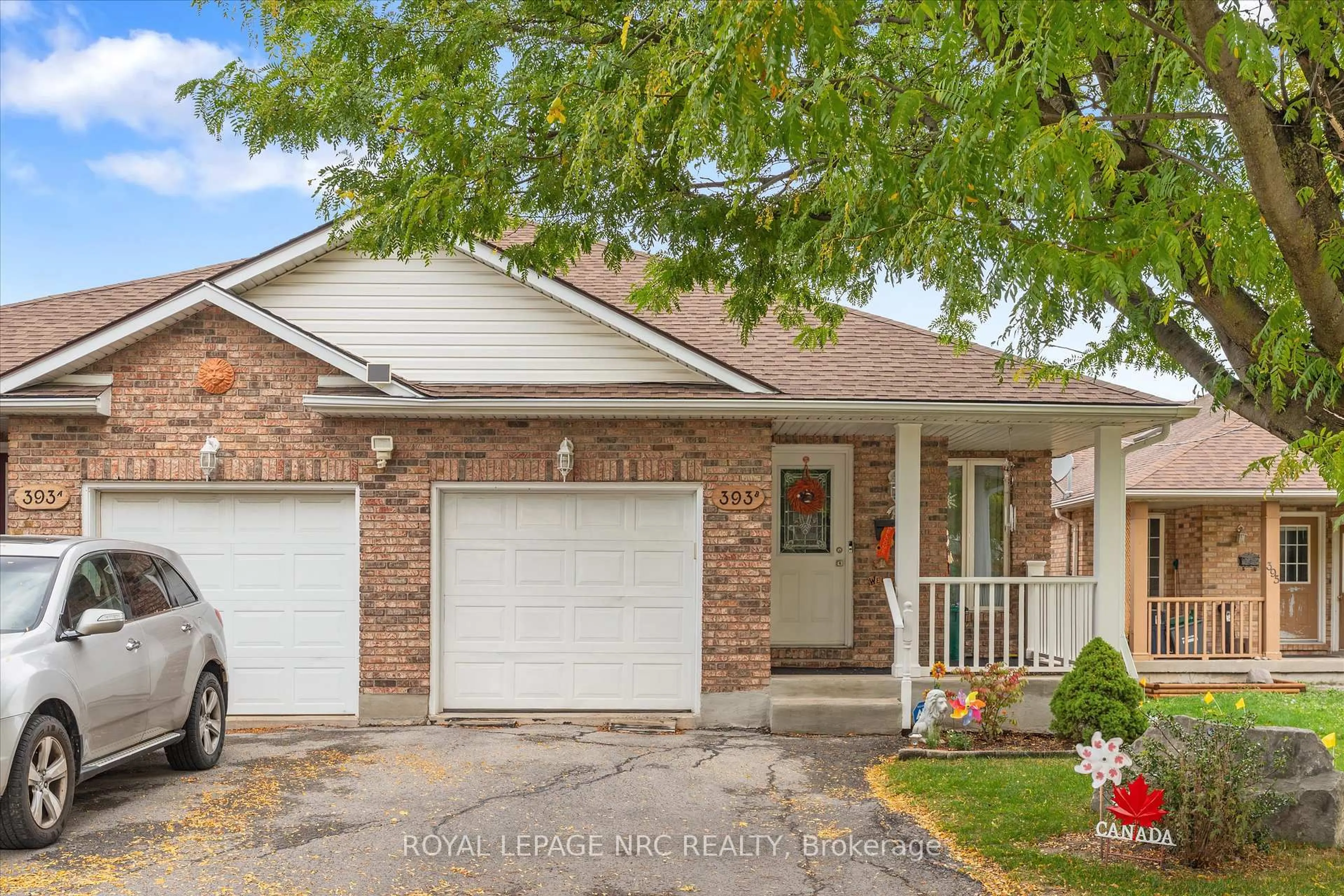 Home with brick exterior material, street for 393 Glendale Ave #B, St. Catharines Ontario L2T 1C5