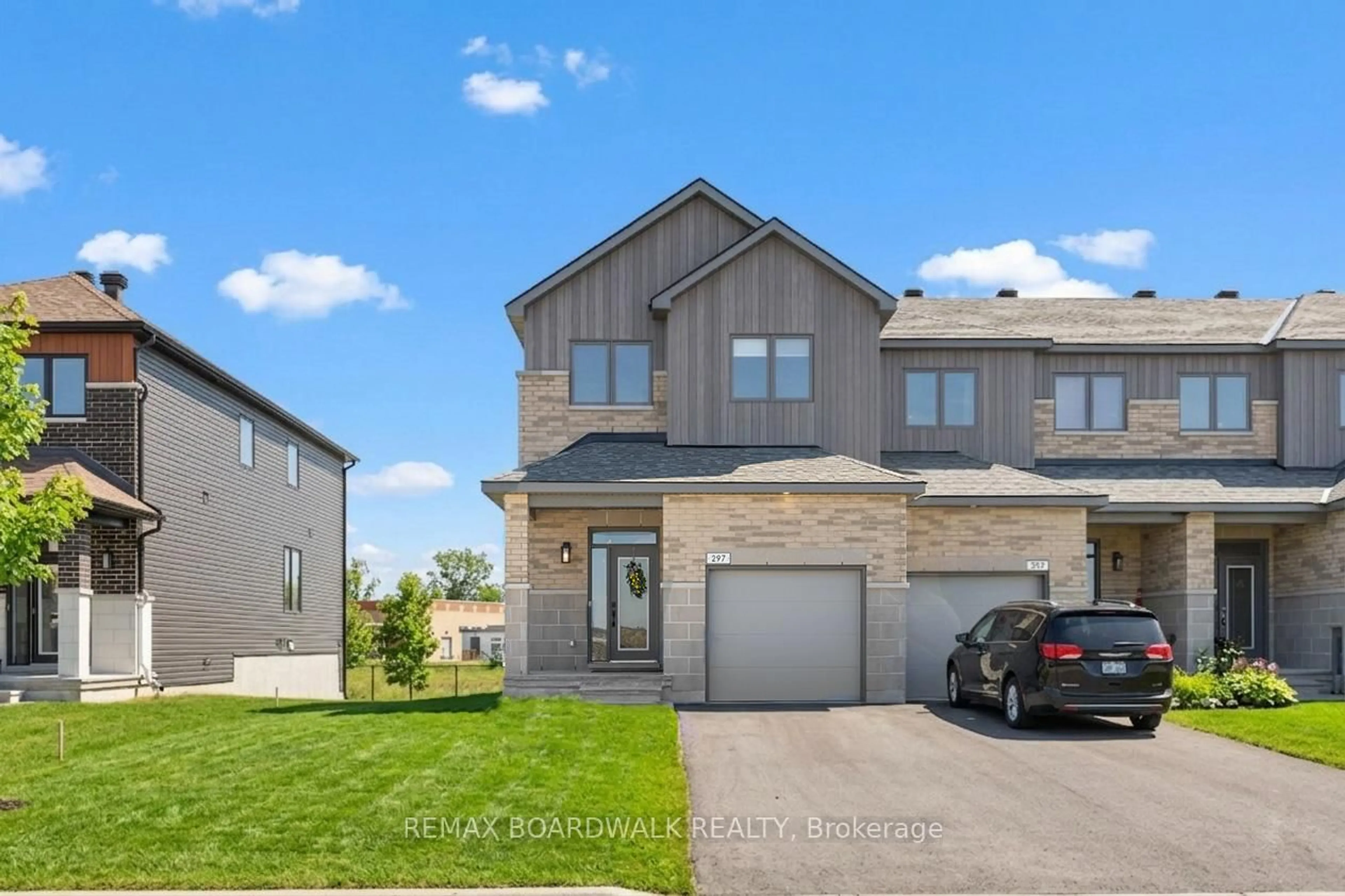 A pic from outside/outdoor area/front of a property/back of a property/a pic from drone, street for 297 Labelle St, Russell Ontario K0A 1W0