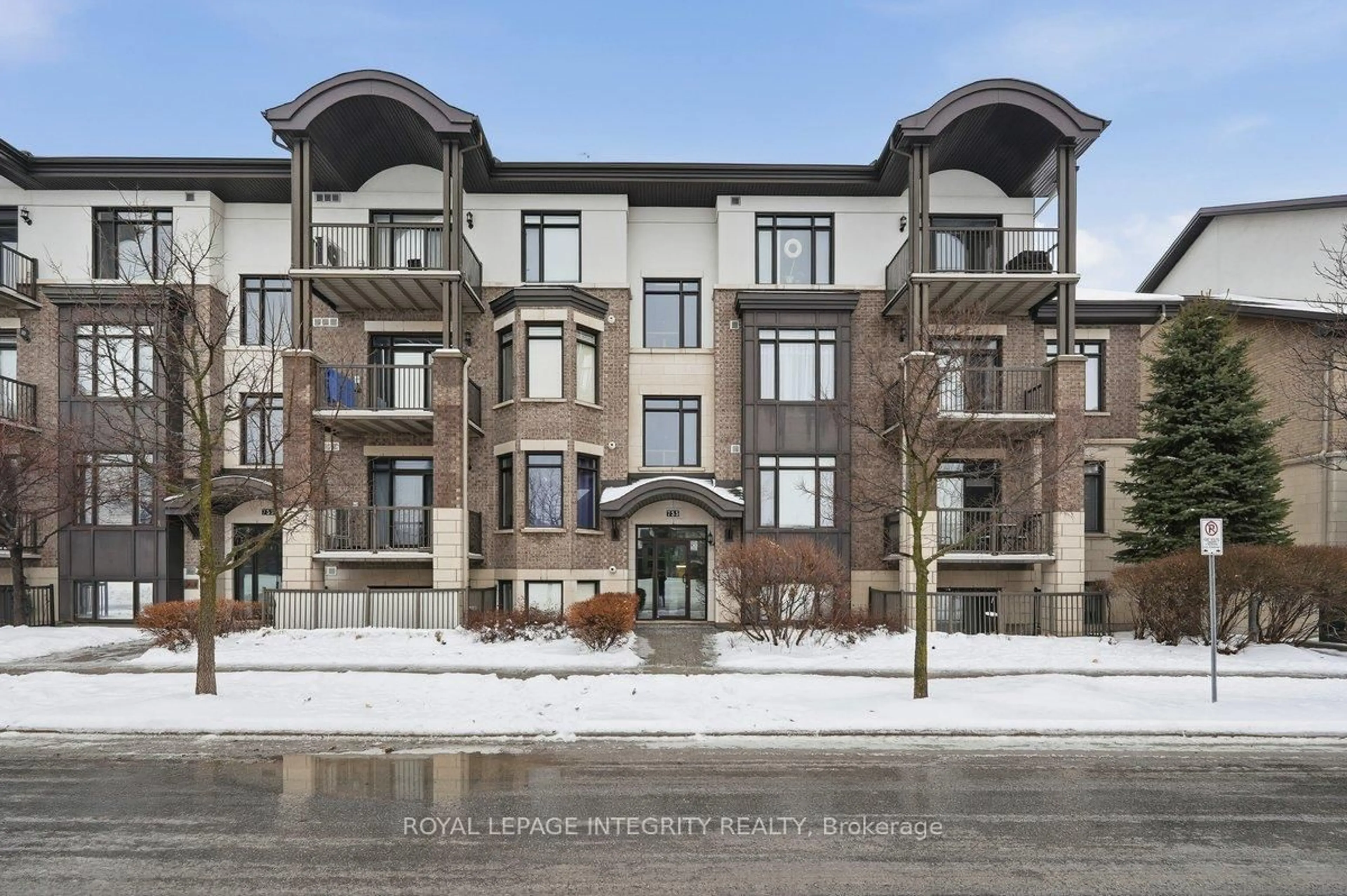 Unknown for 755 Beauparc Private #202, Ottawa Ontario K1J 0A2