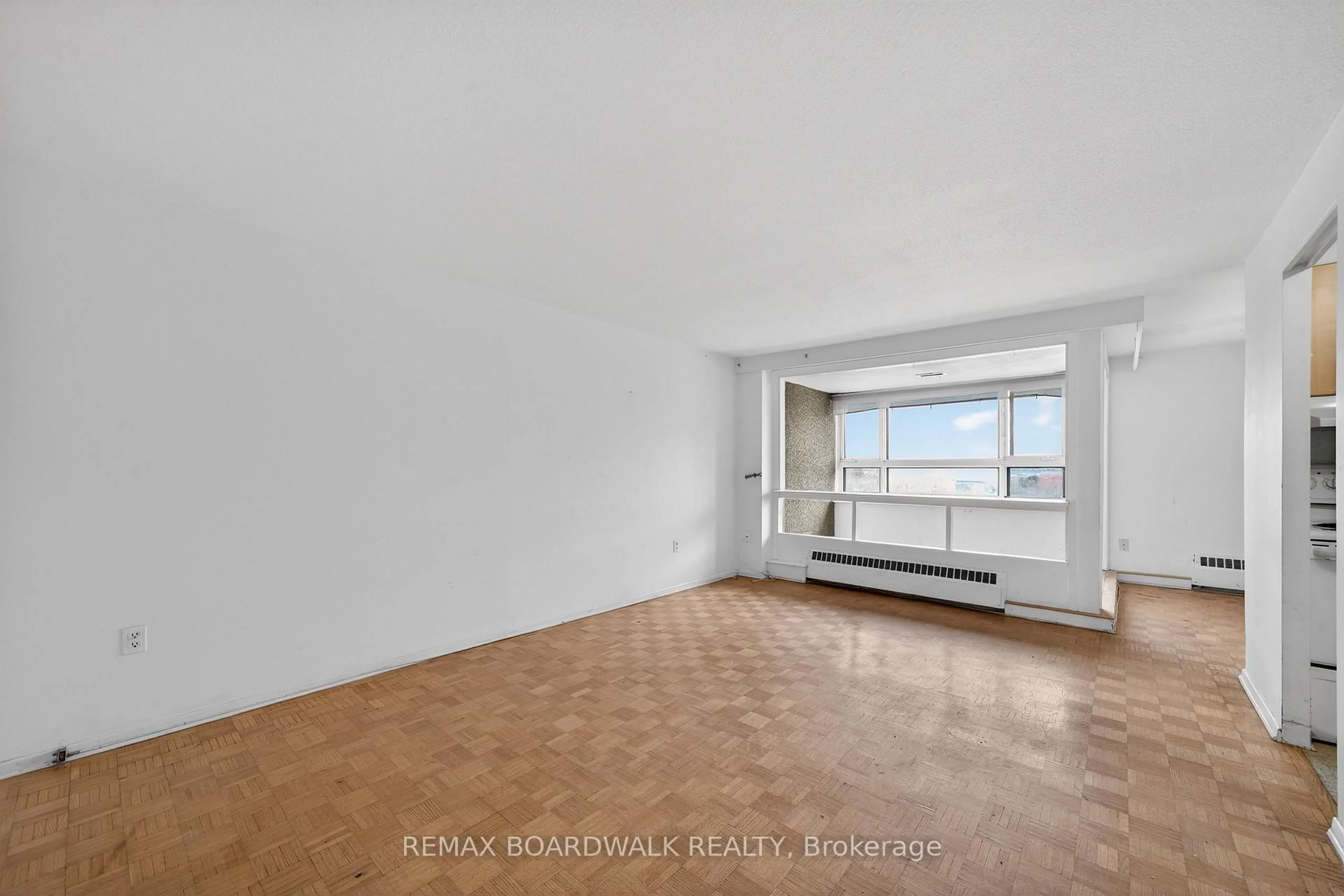 A pic of a room for 1356 Meadowlands Dr #407, Ottawa Ontario K2E 6K6