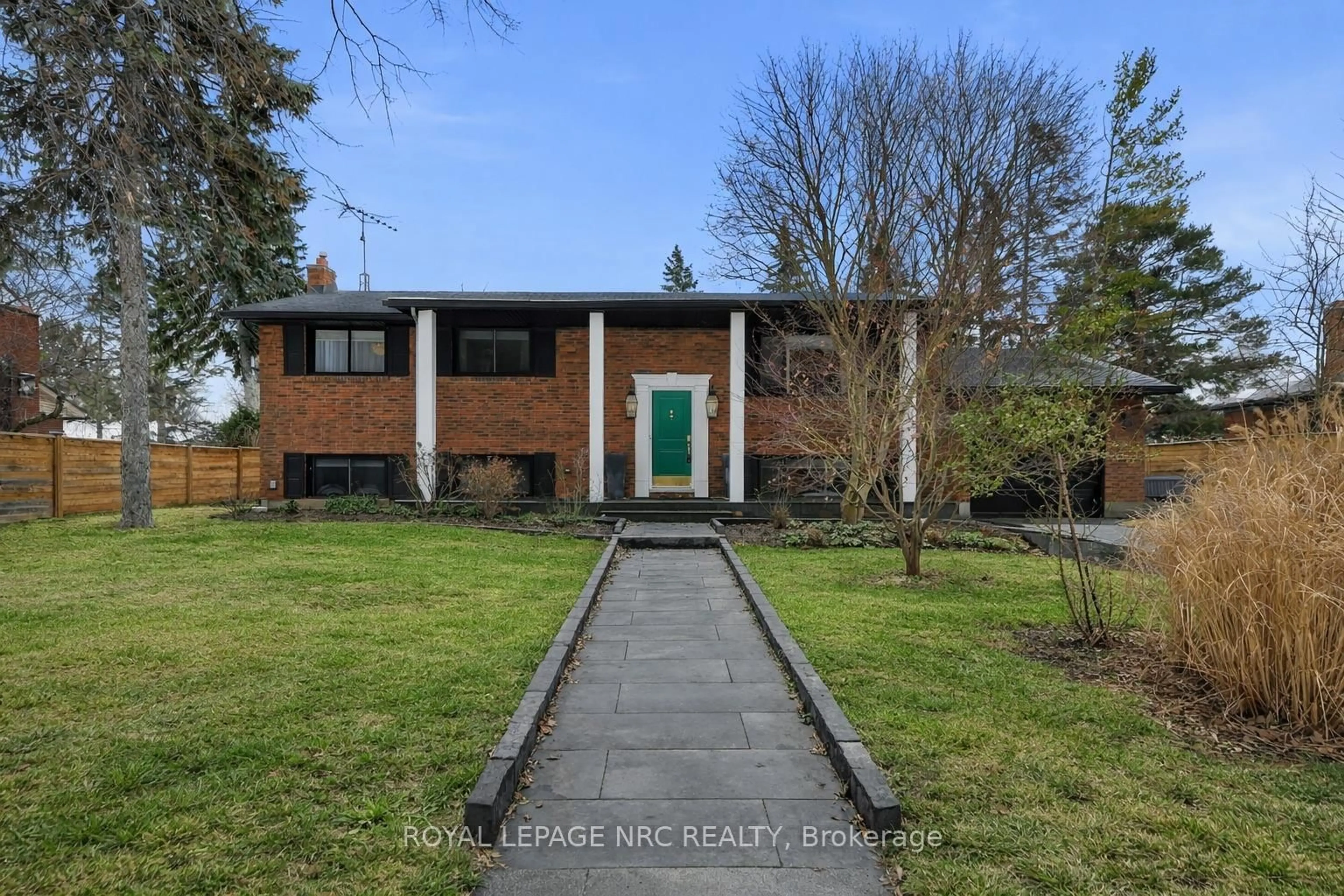 Home with brick exterior material, street for 13 Upper Canada Dr, Niagara-on-the-Lake Ontario L0S 1J0