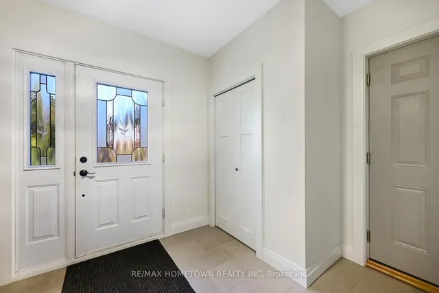 6 Maplewood Circ, Brockville 4